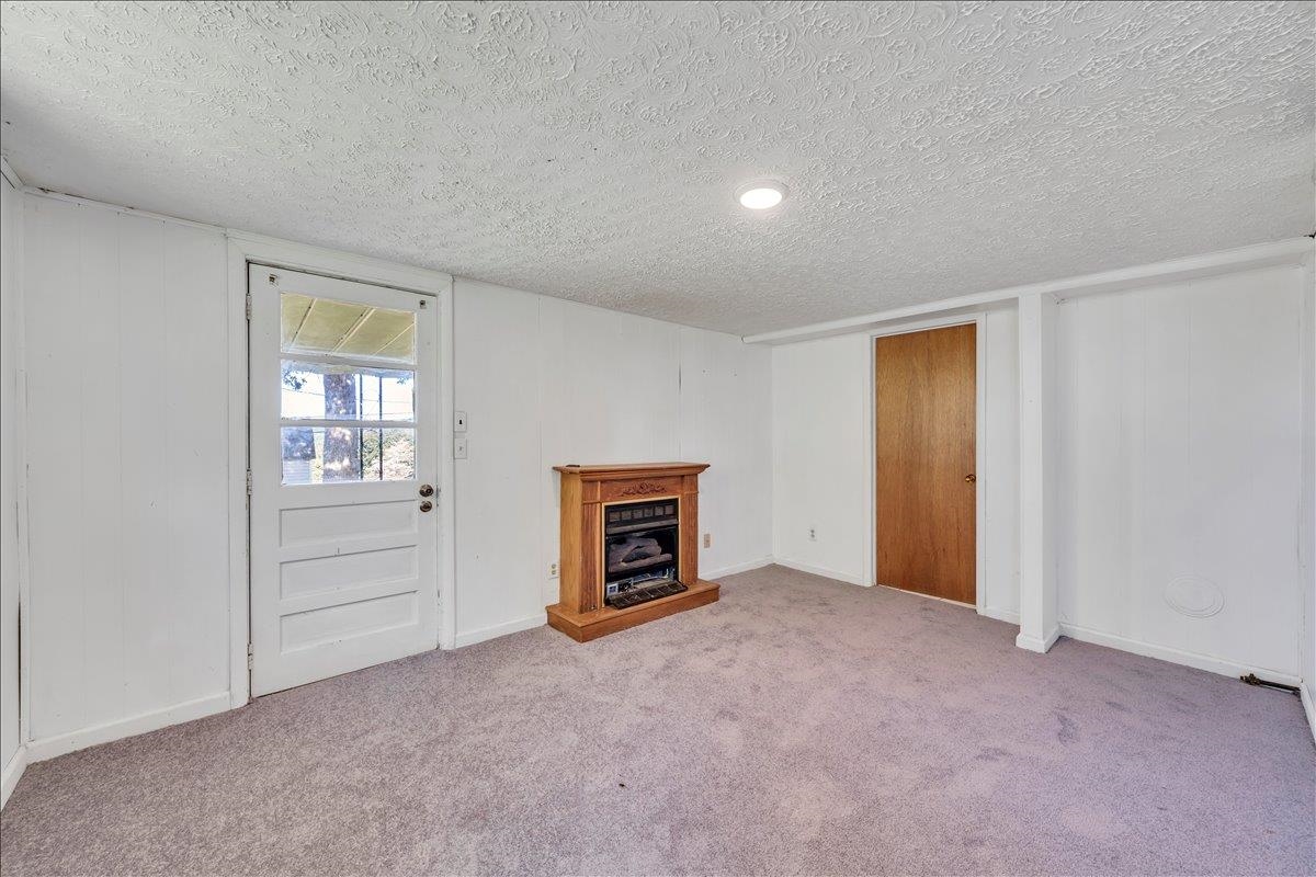 1517 5th Street Radford VA 24141