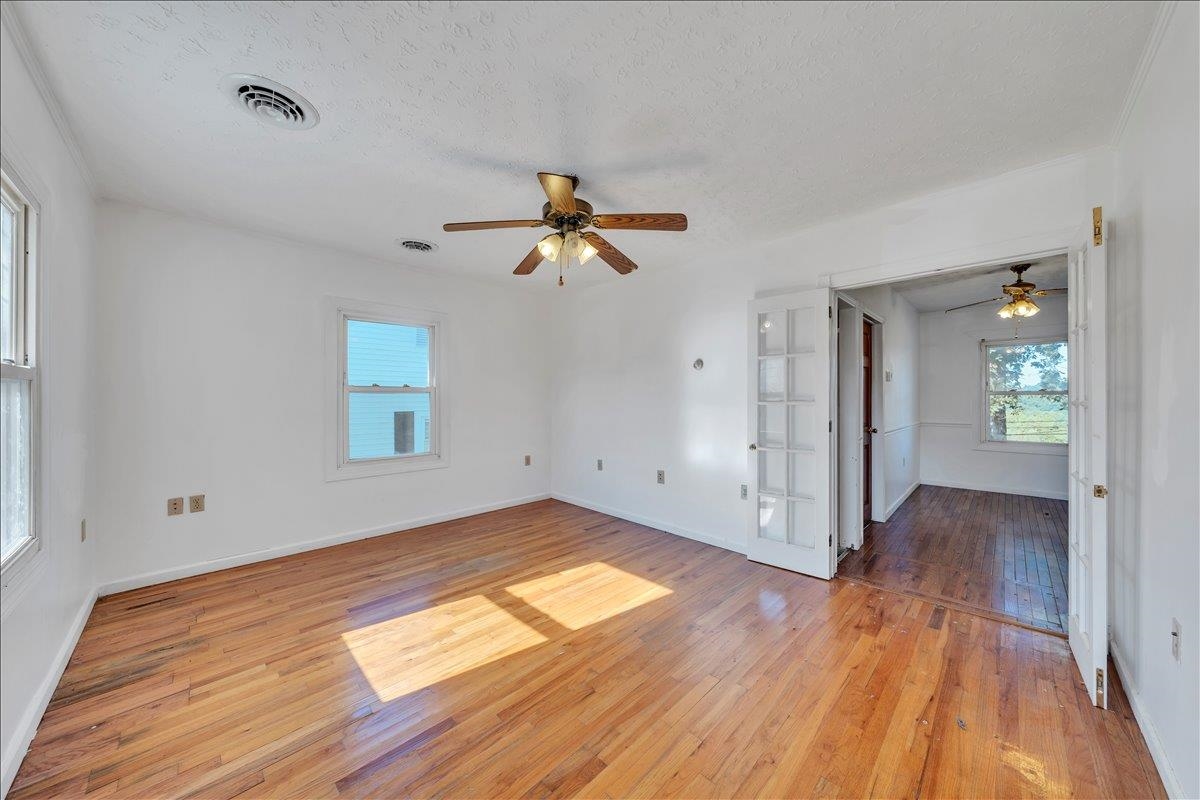 1517 5th Street Radford VA 24141