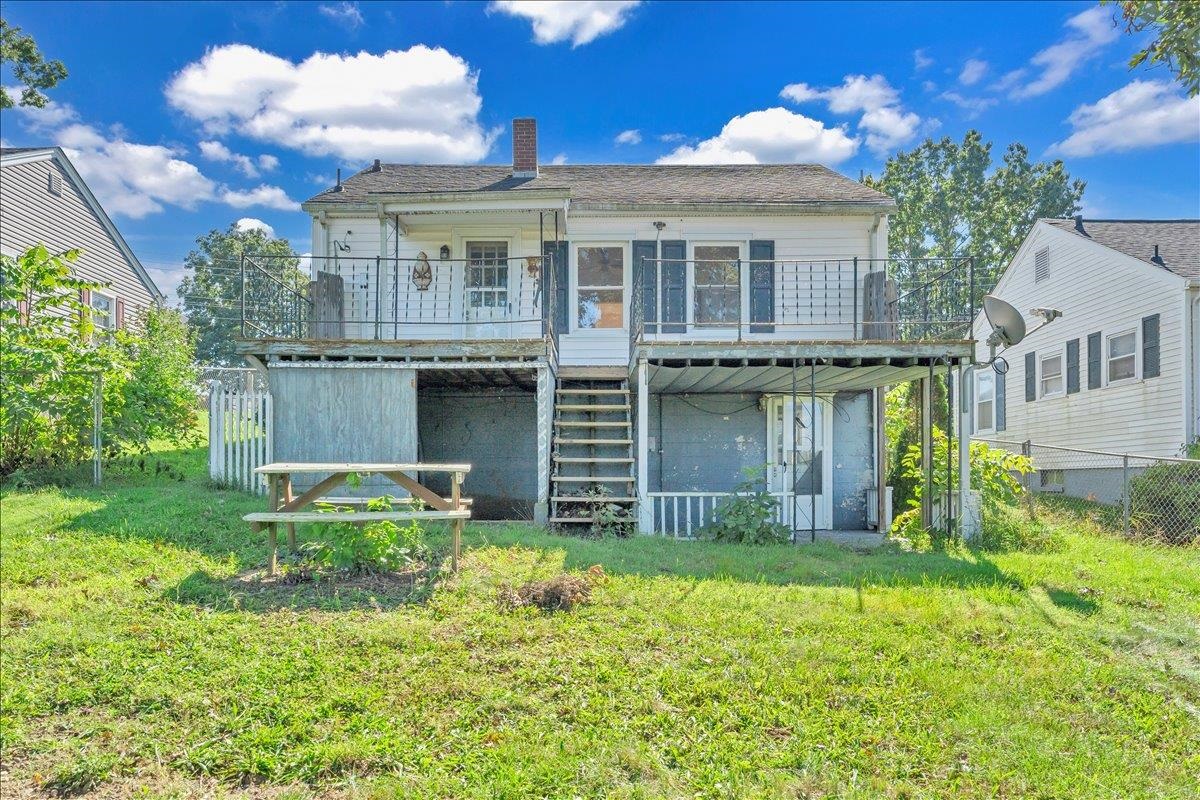 1517 5th Street Radford VA 24141