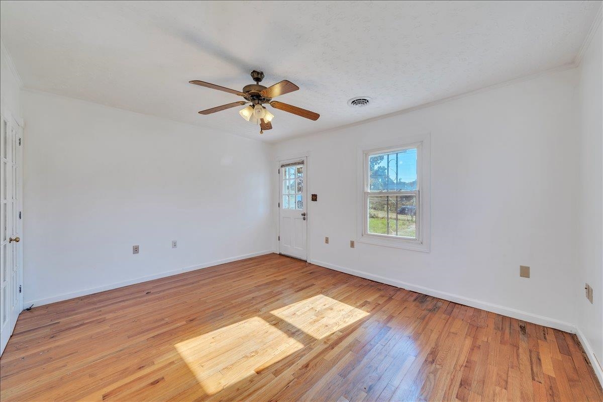 1517 5th Street Radford VA 24141