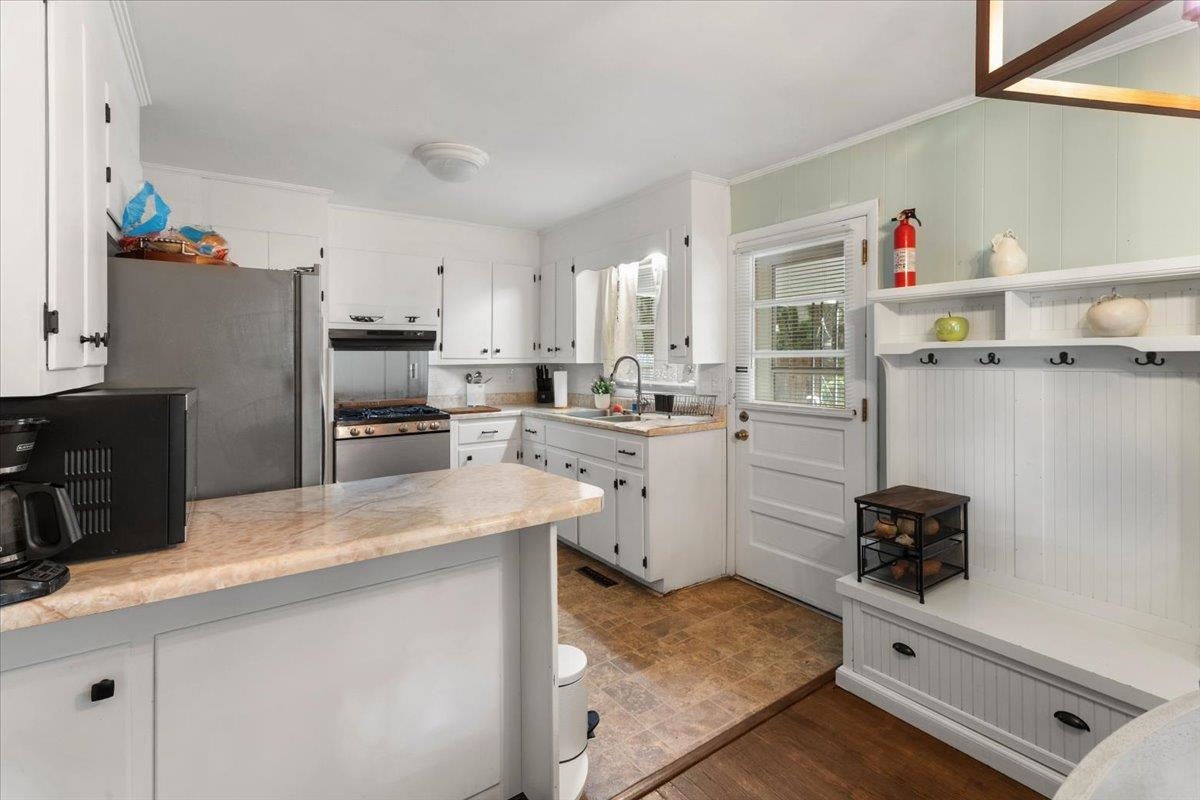 305 8th Avenue Radford VA 24141