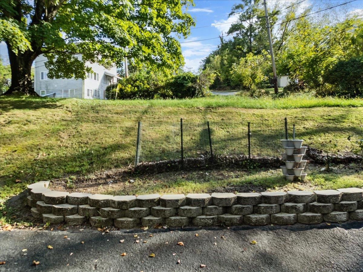 305 8th Avenue Radford VA 24141