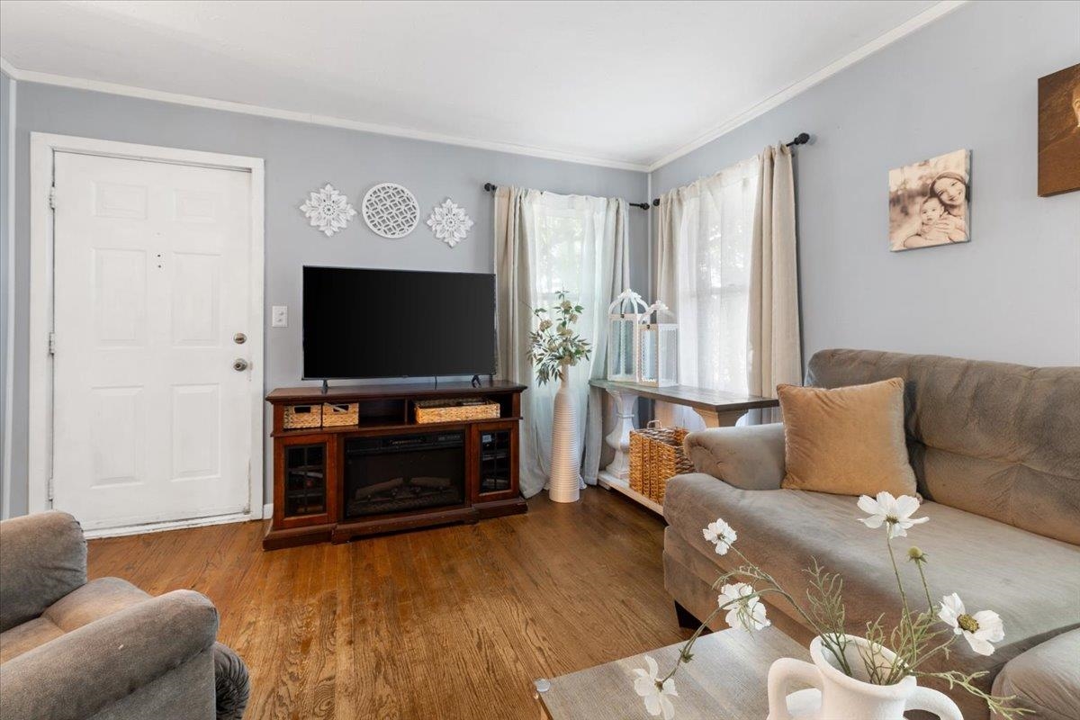 305 8th Avenue Radford VA 24141