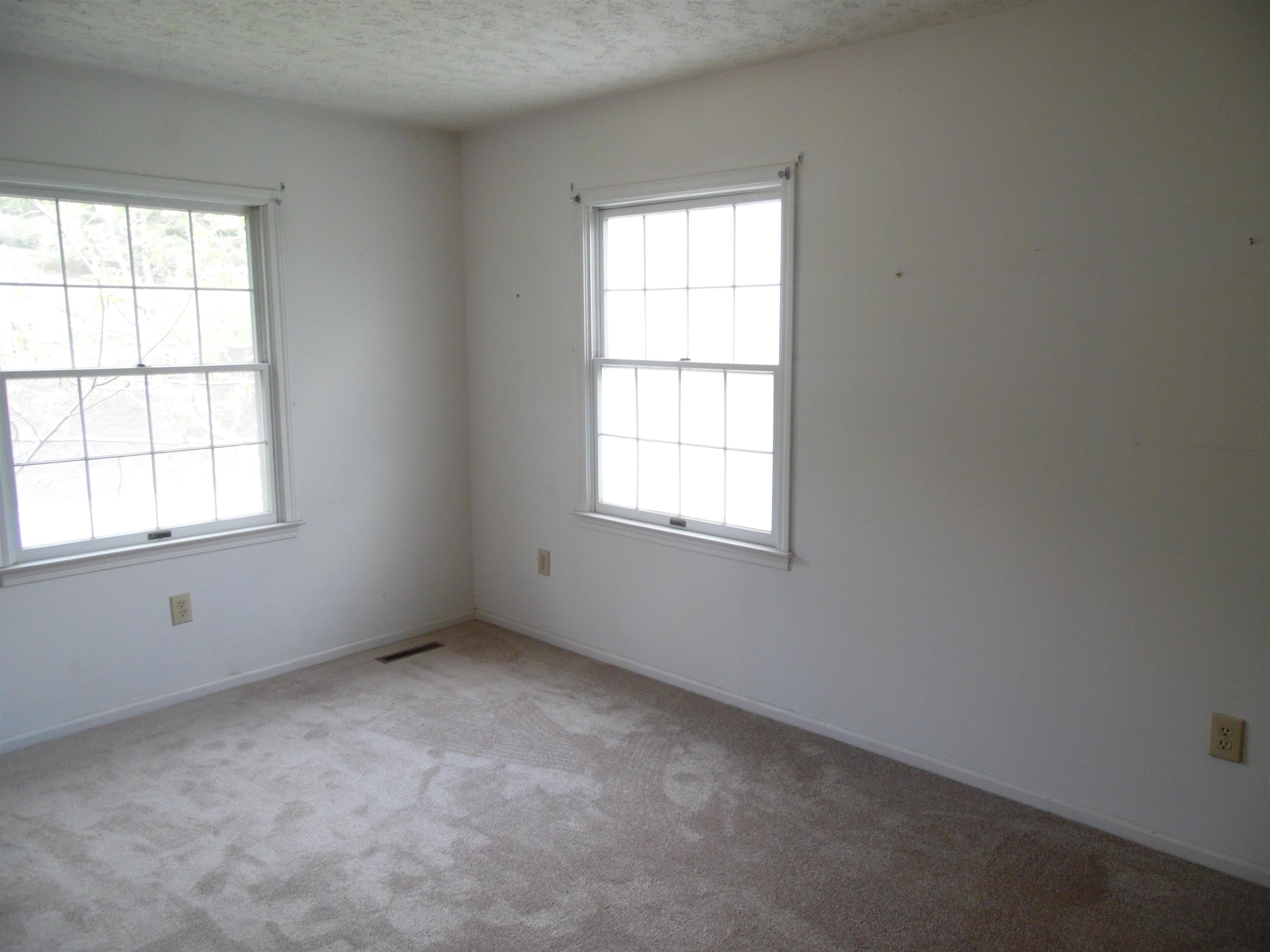 204 Fairway Drive Radford VA 24141