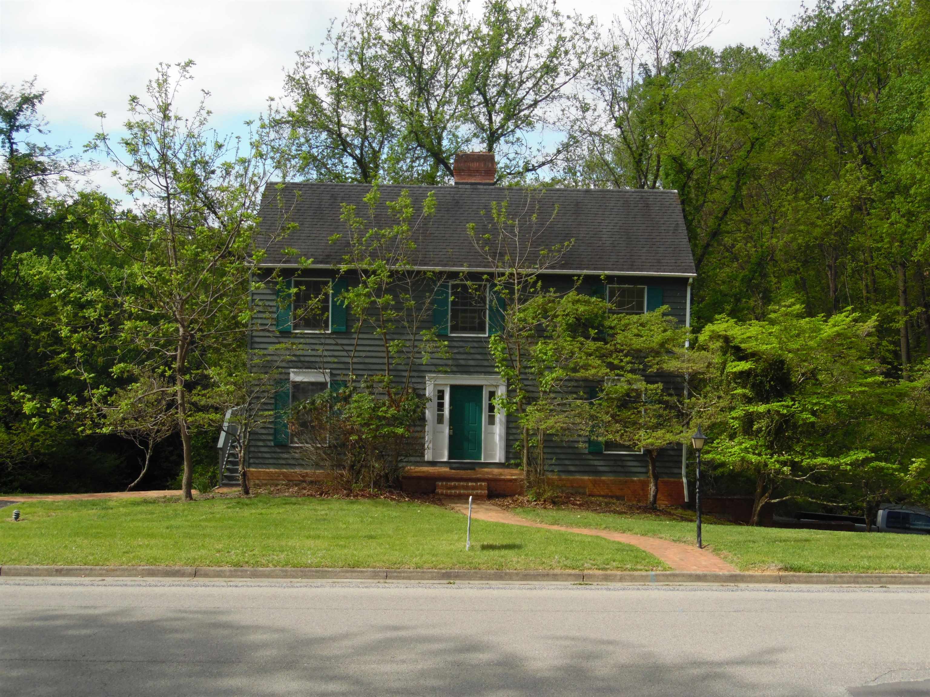 204 Fairway Drive Radford VA 24141