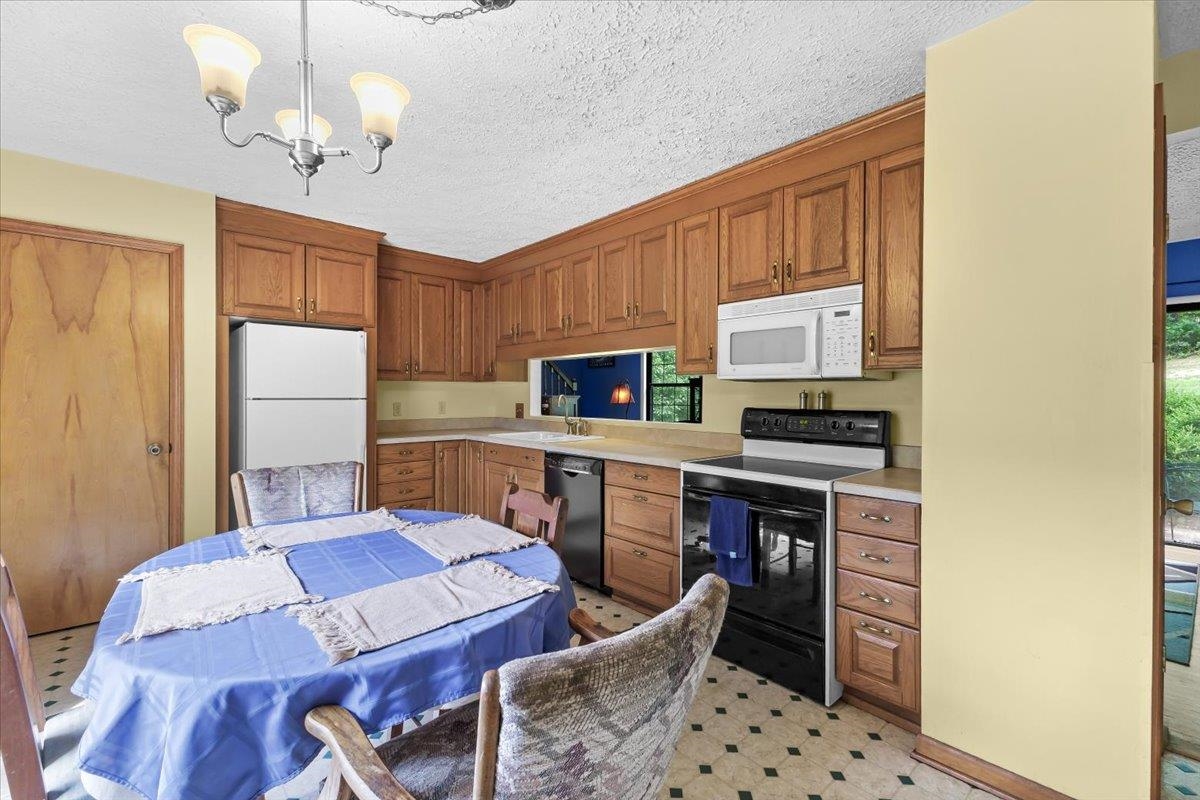 435 Mulberry Drive Christiansburg VA 24073