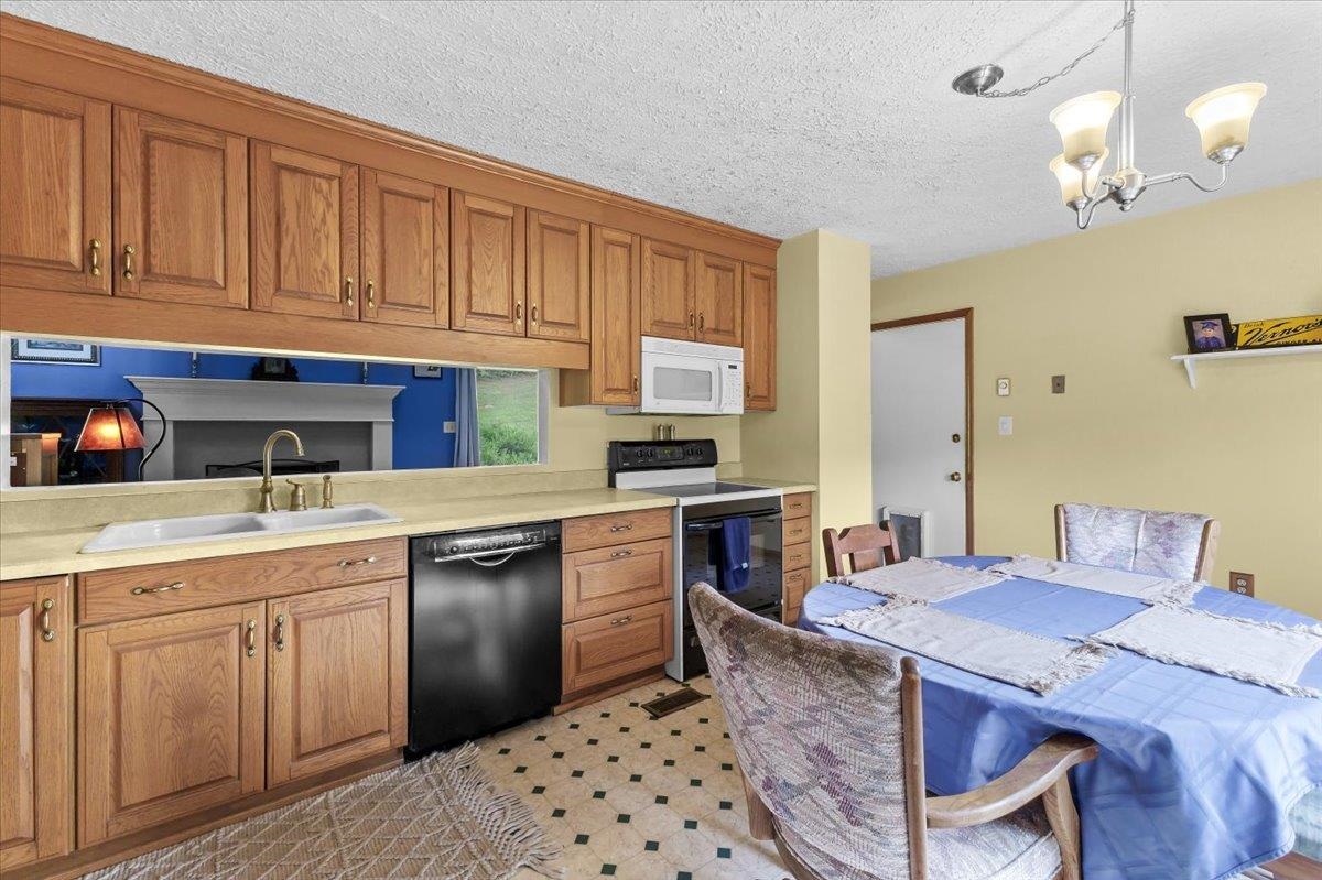 435 Mulberry Drive Christiansburg VA 24073