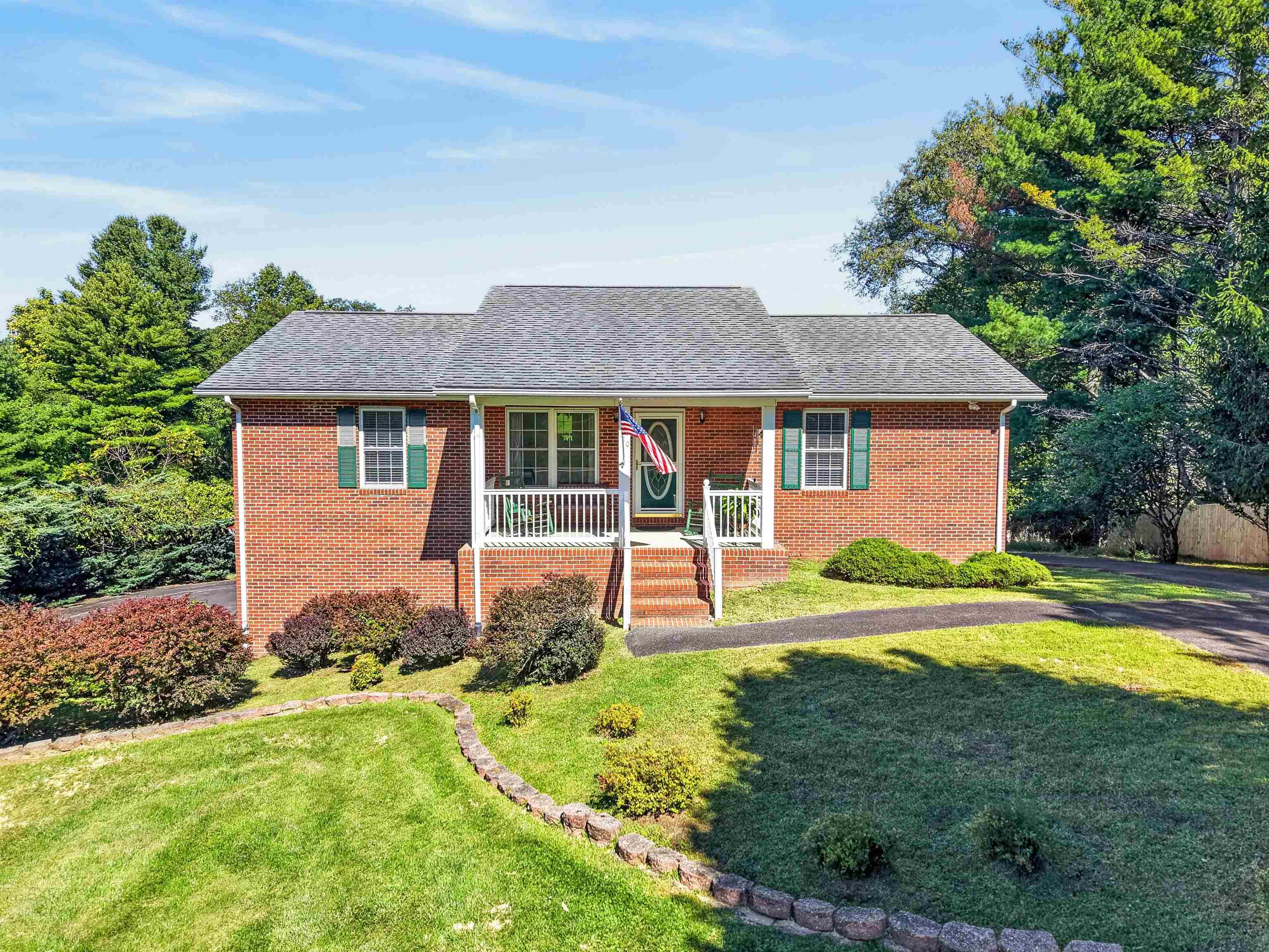 110 Williams Street Galax VA 24333