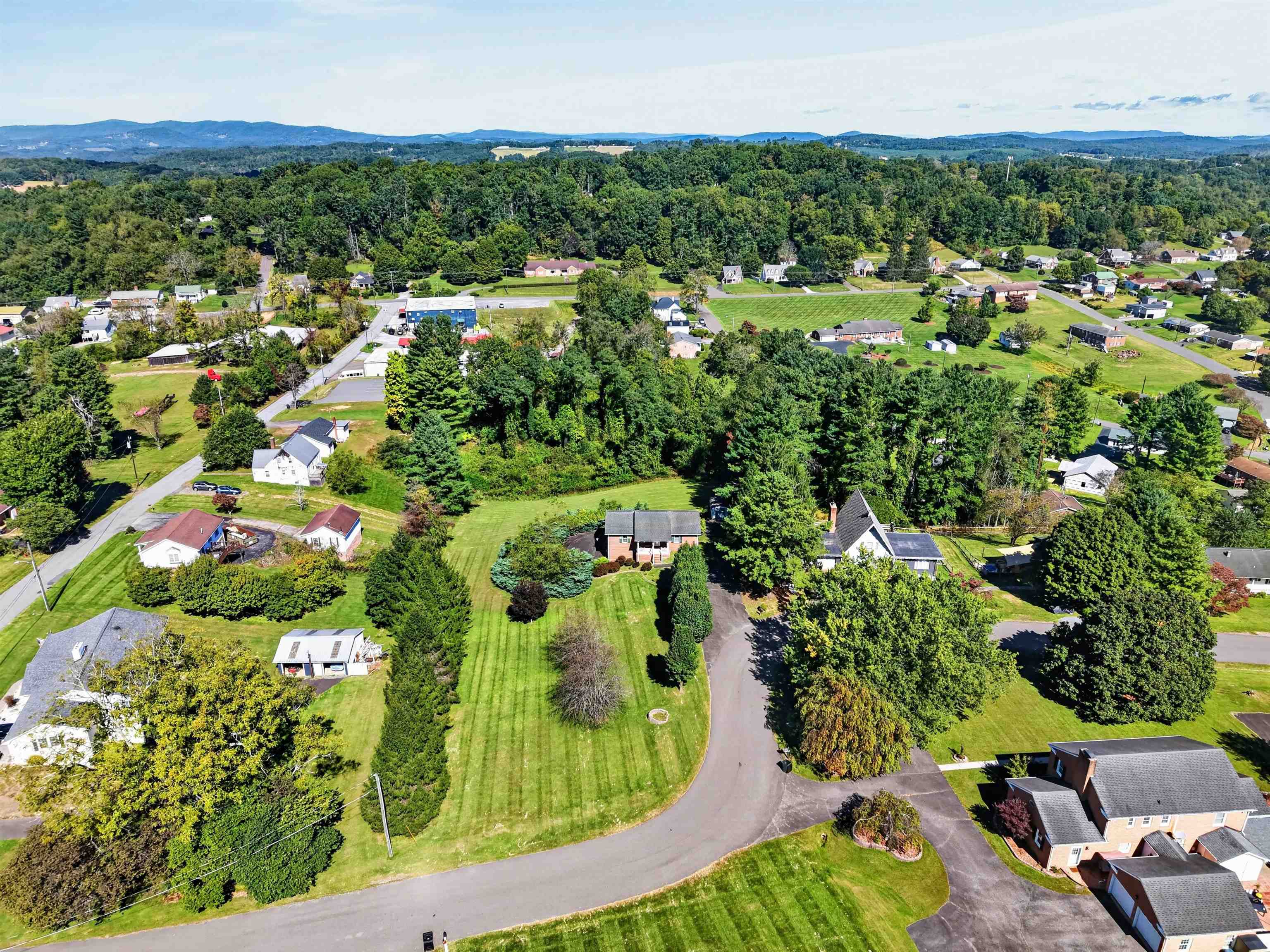 110 Williams Street Galax VA 24333