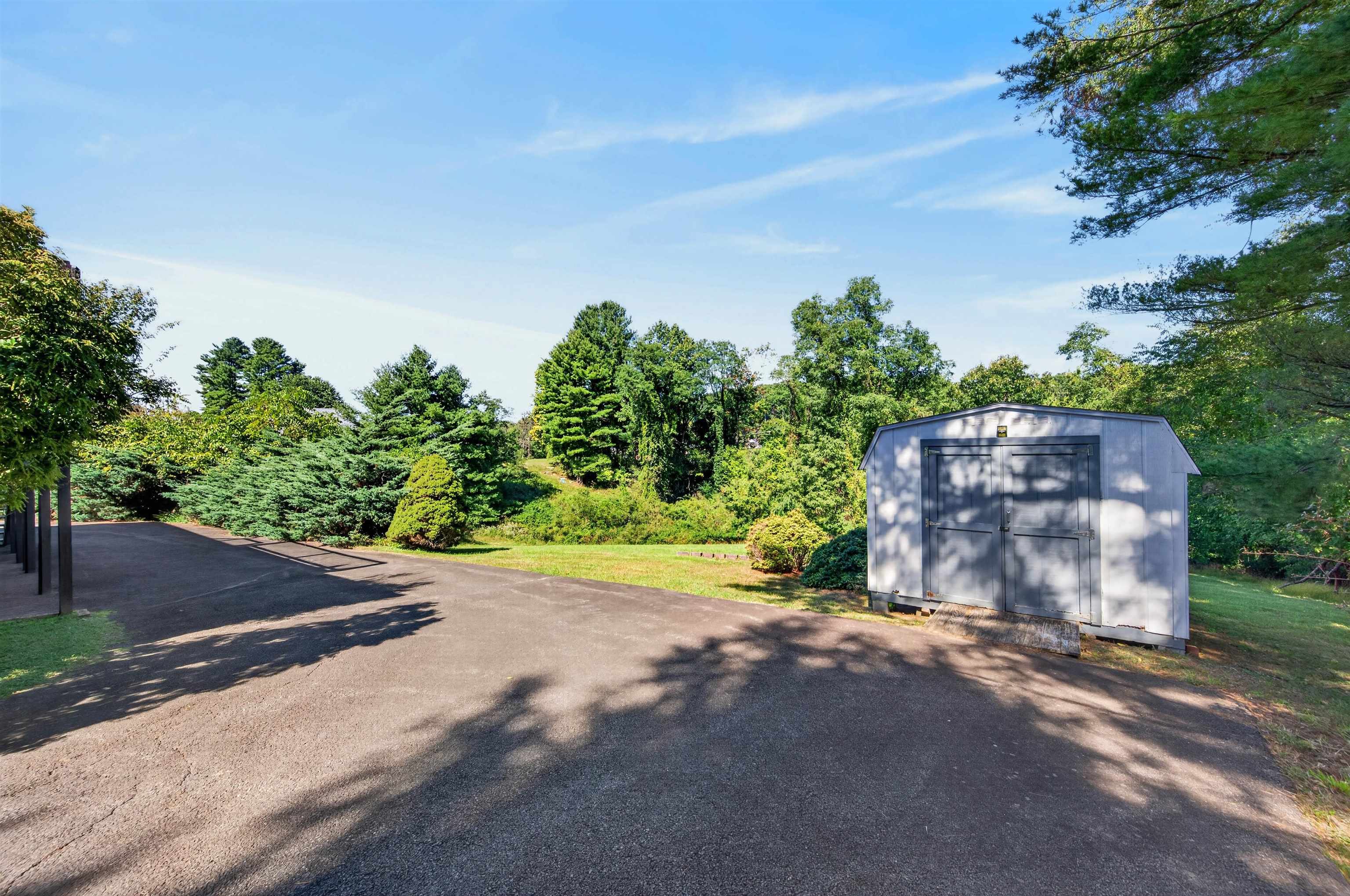 110 Williams Street Galax VA 24333