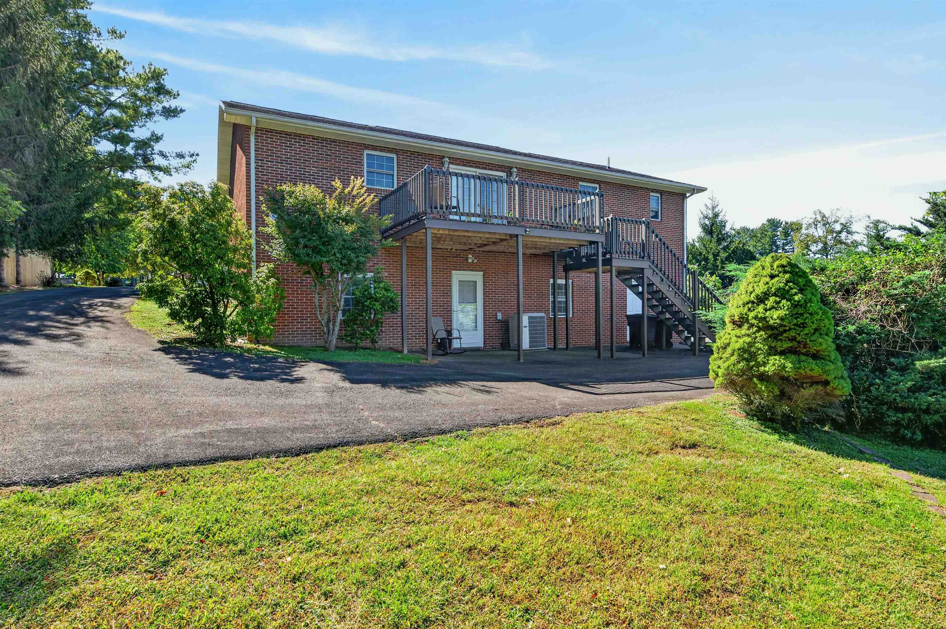 110 Williams Street Galax VA 24333