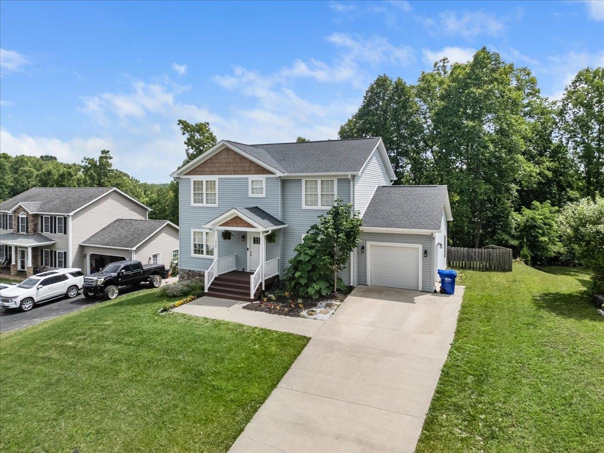 954 Brooklyn Avenue Christiansburg VA 24073
