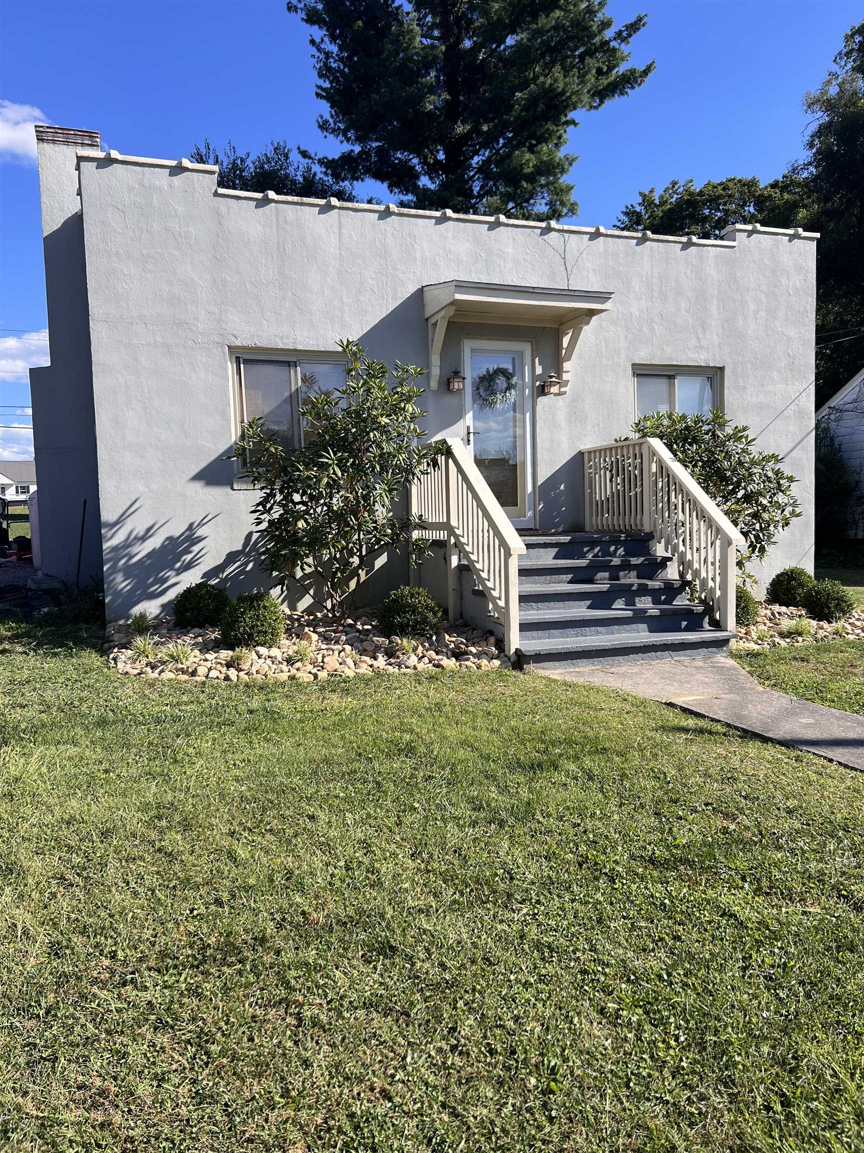 1008 4th Street Radford VA 24141