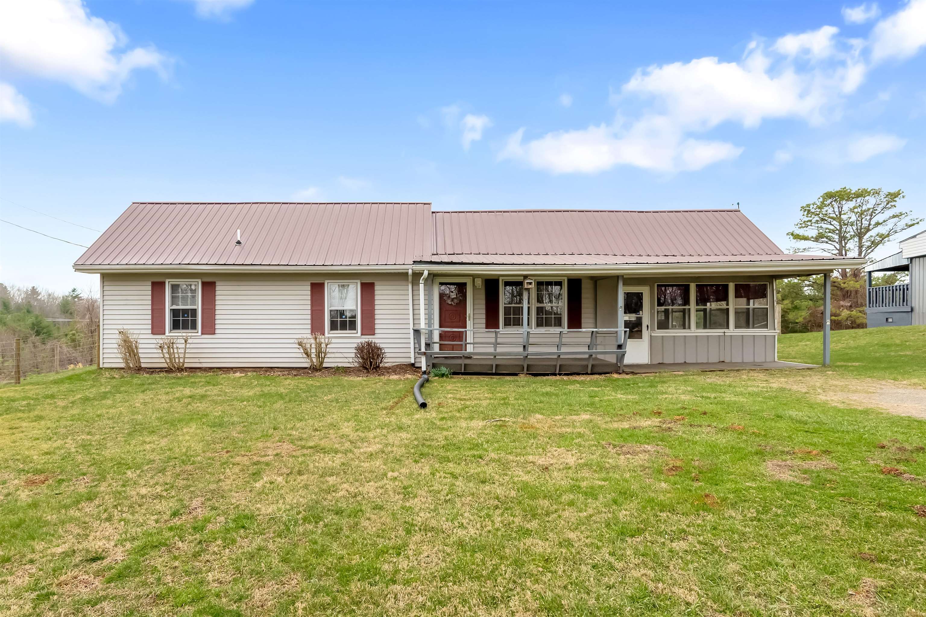 701 Lincoln Road Galax VA 24333