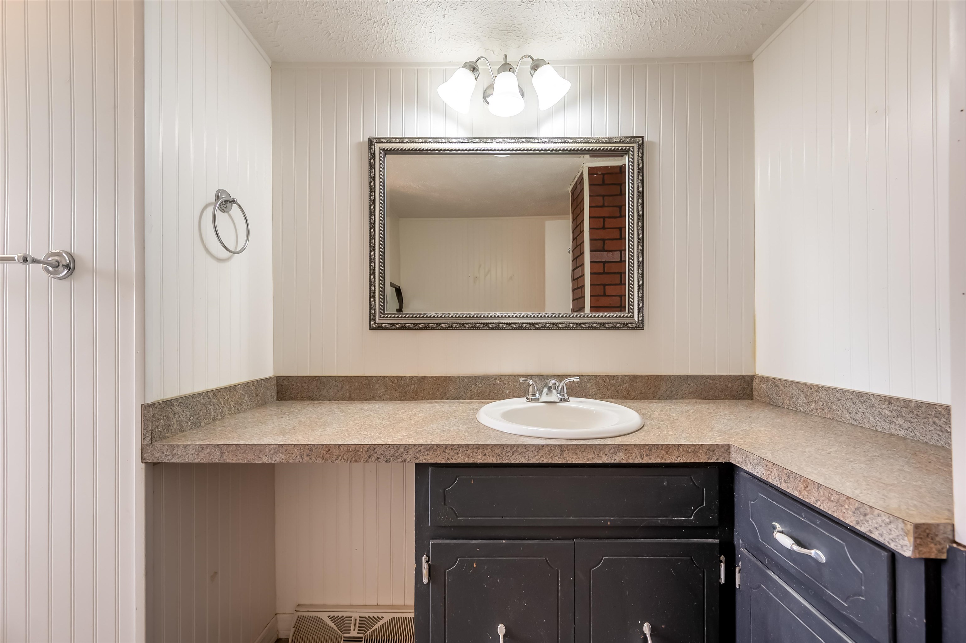 701 Lincoln Road Galax VA 24333