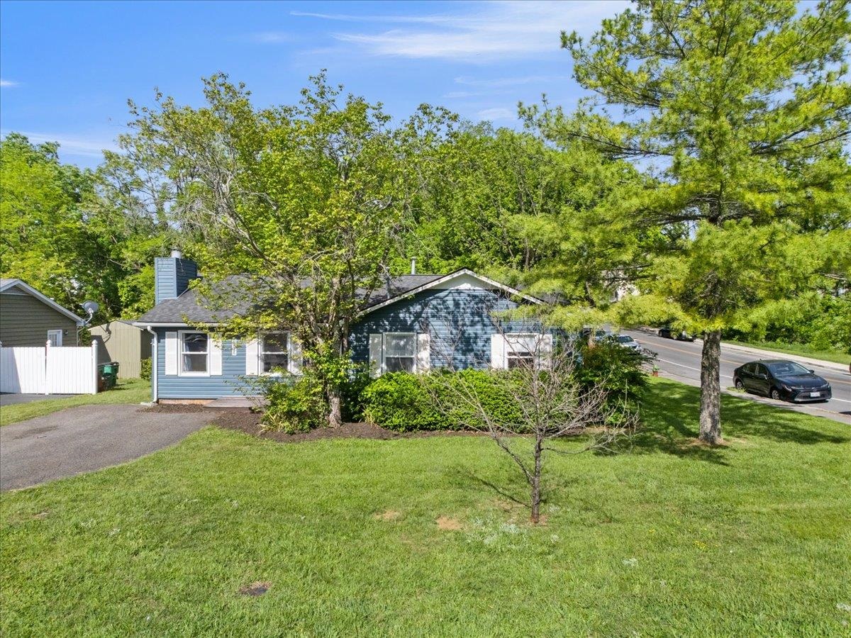 1109 Scott Alan Circle Blacksburg VA 24060