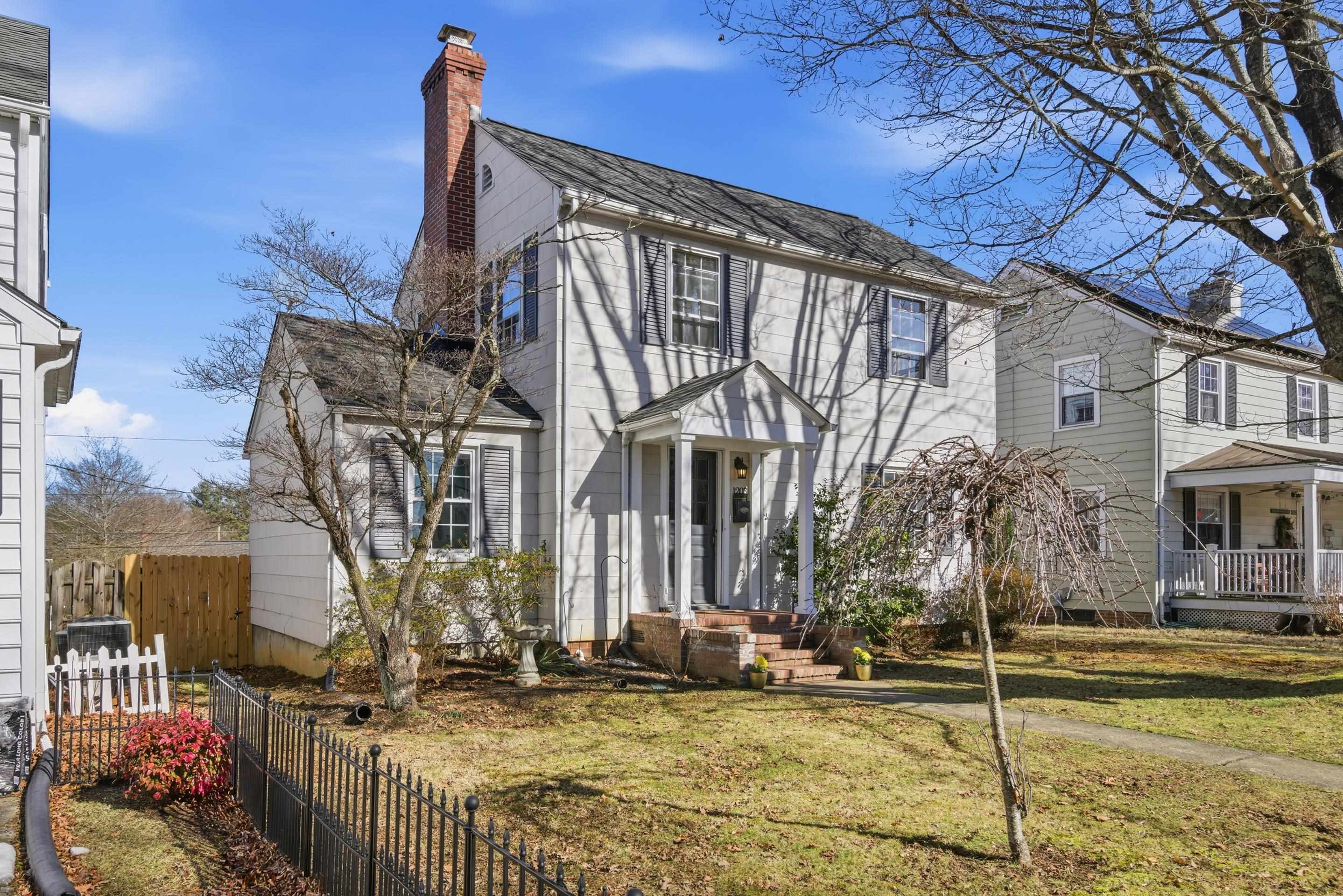 1203 Hercules Street Radford VA 24141