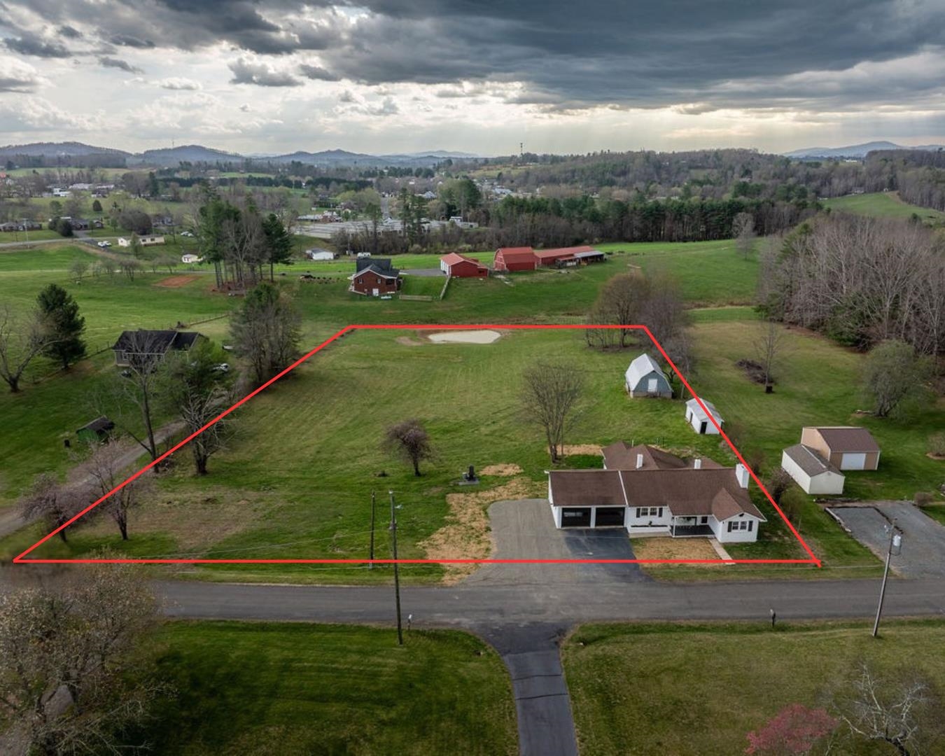 163 Pine City Road Galax VA 24333