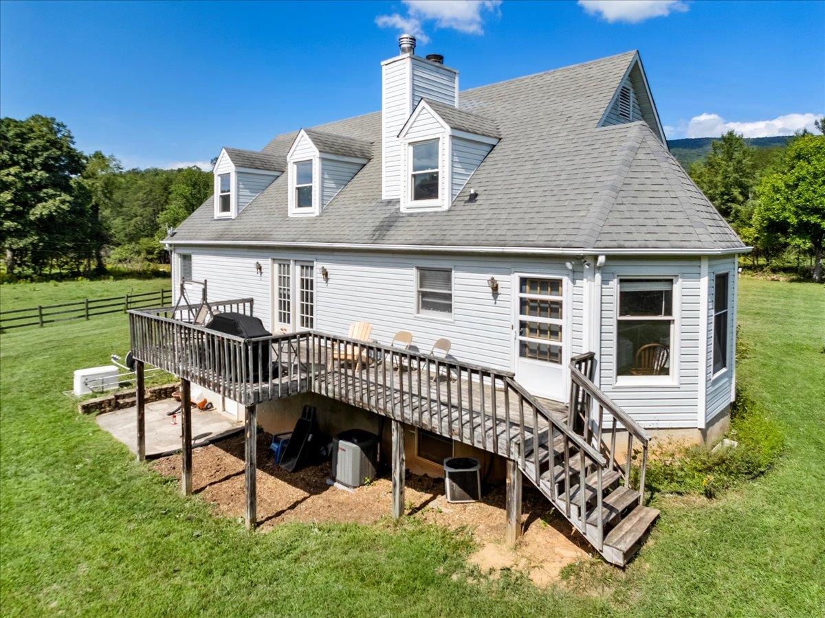 2042 Upper Craigs Creek Road Catawba VA 24070