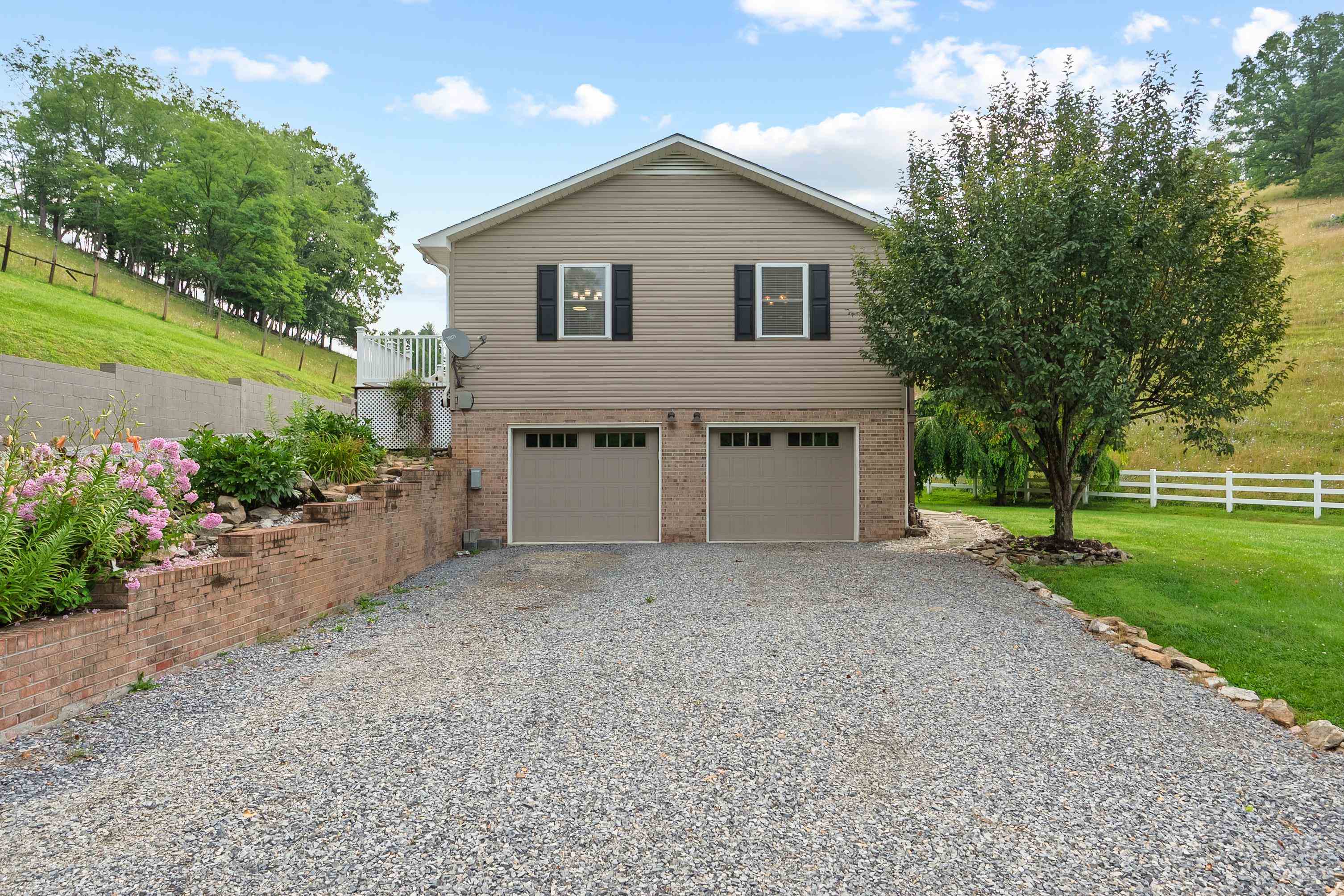 5896 Grayson Turnpike Crockett VA 24323