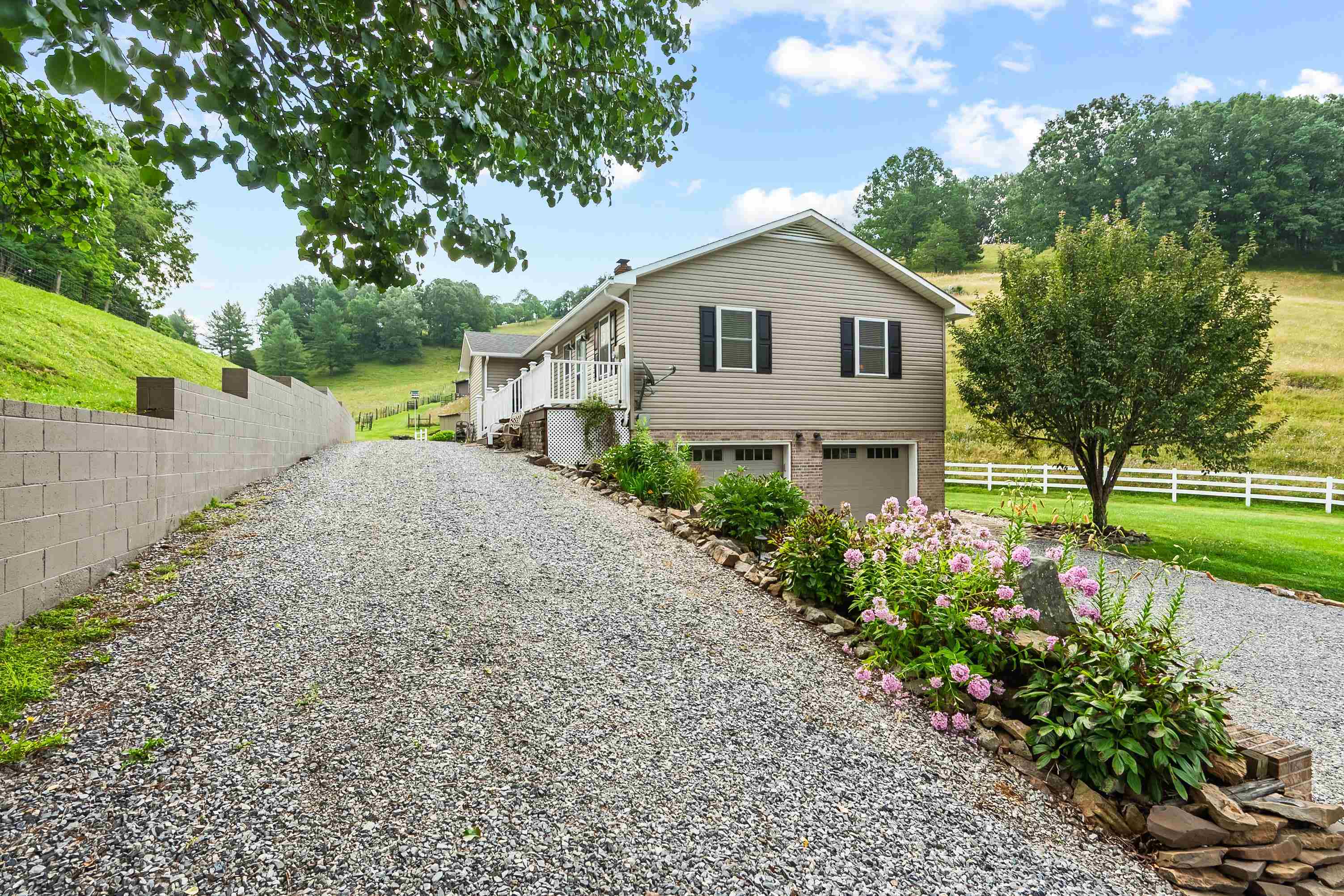 5896 Grayson Turnpike Crockett VA 24323