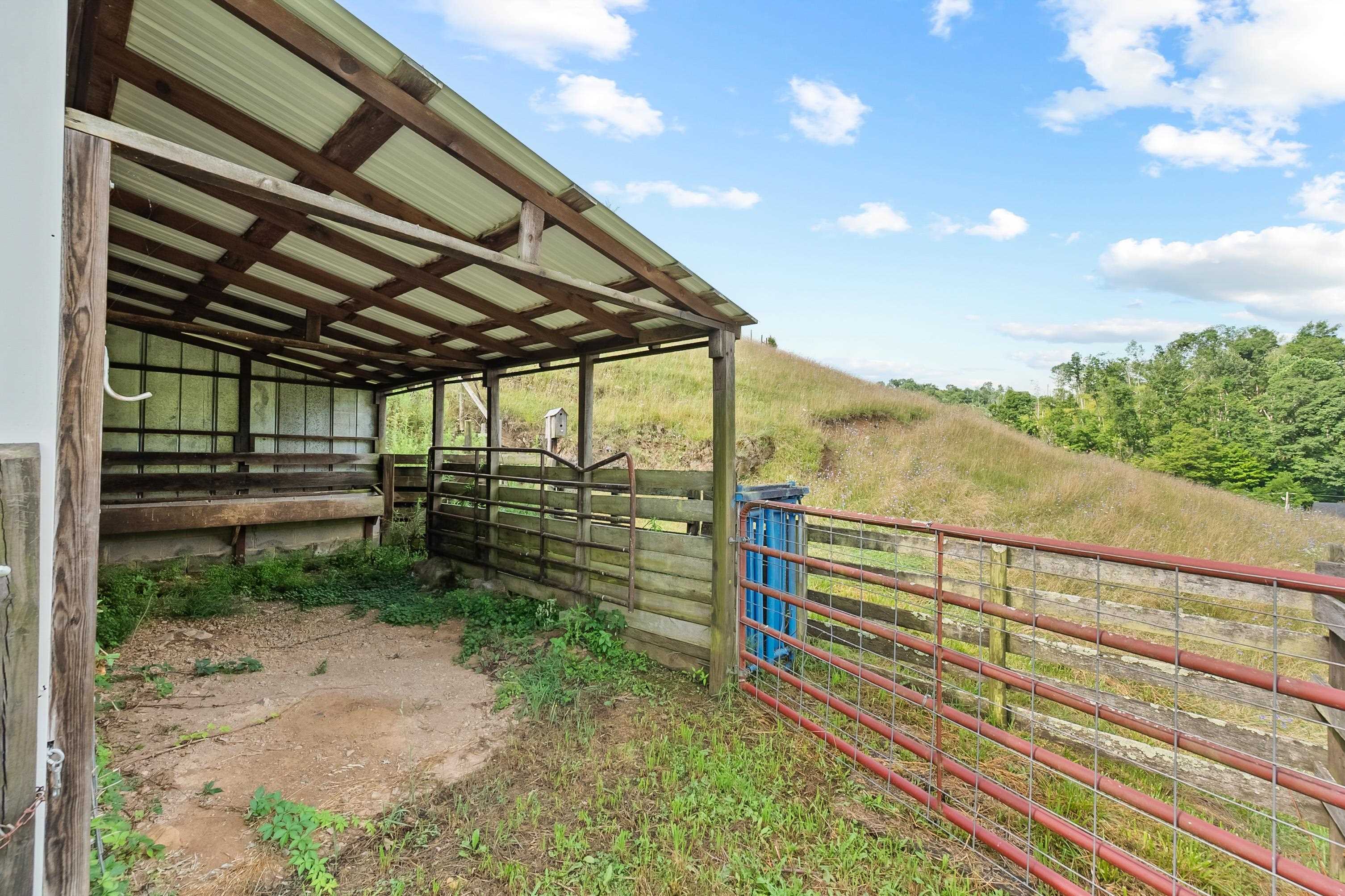 5896 Grayson Turnpike Crockett VA 24323