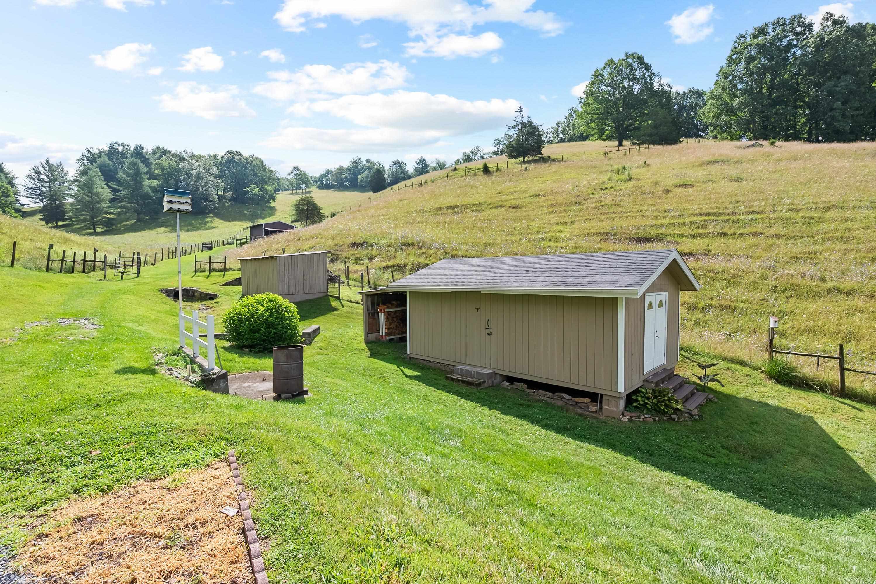 5896 Grayson Turnpike Crockett VA 24323