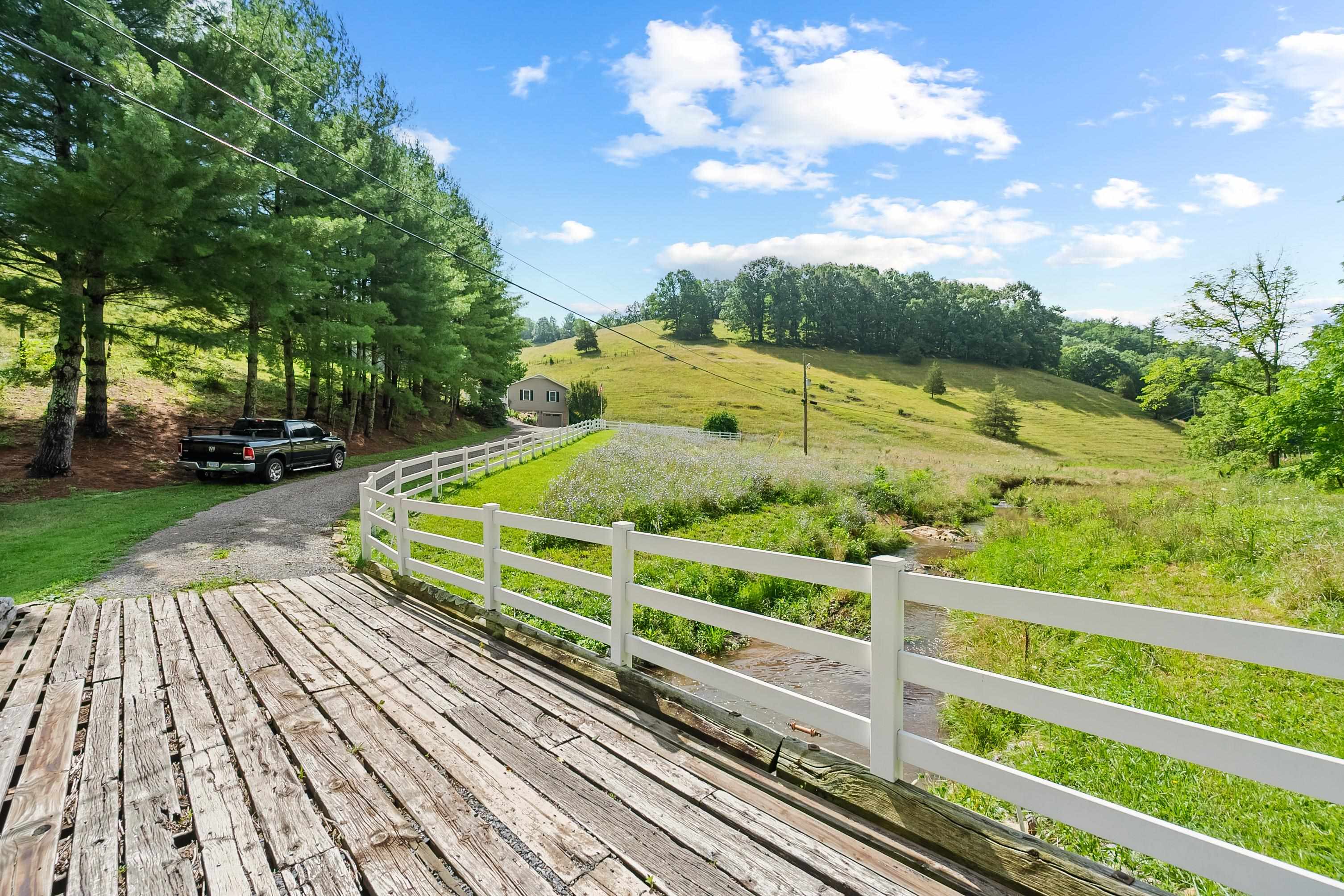 5896 Grayson Turnpike Crockett VA 24323