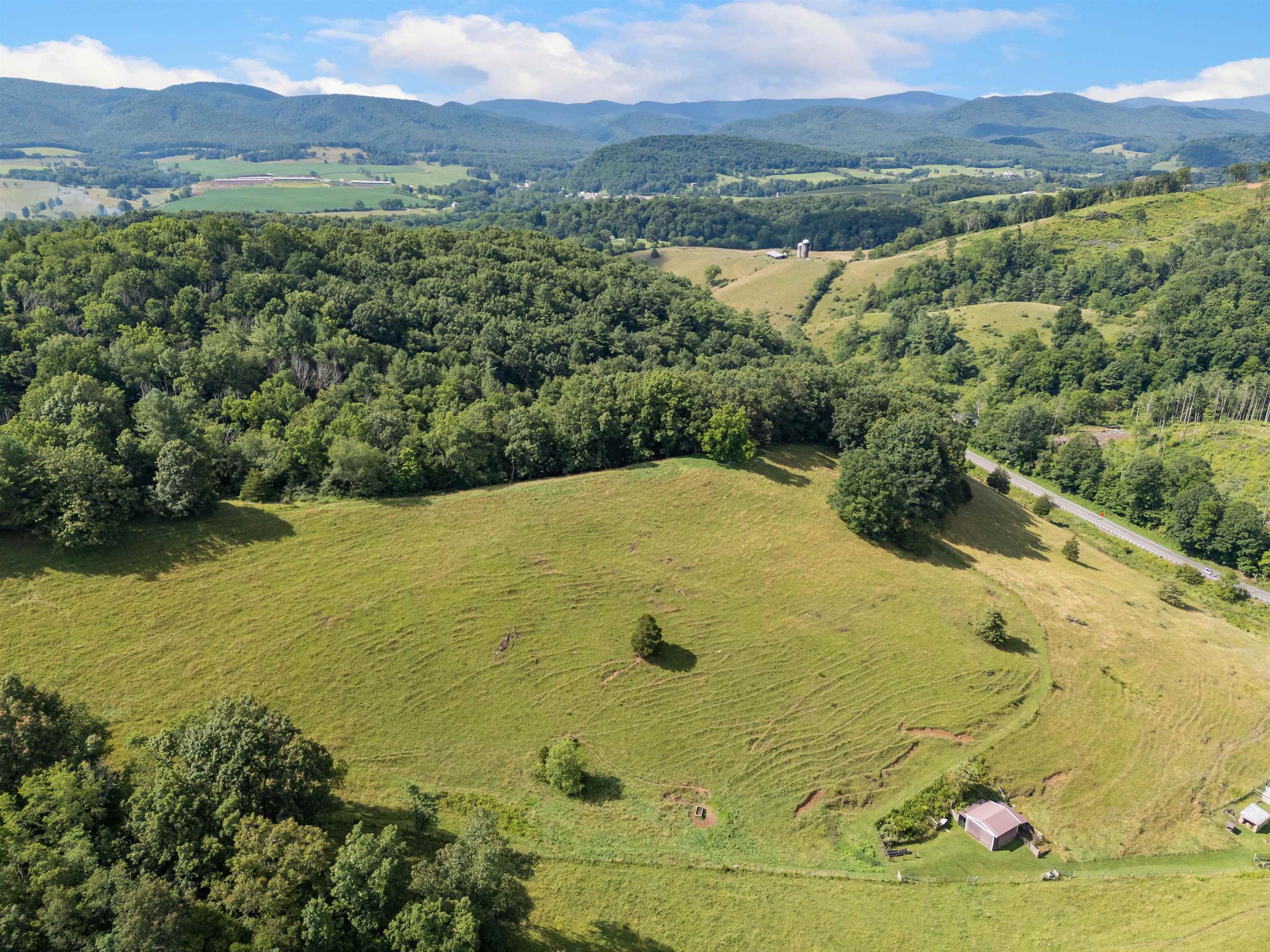 5896 Grayson Turnpike Crockett VA 24323