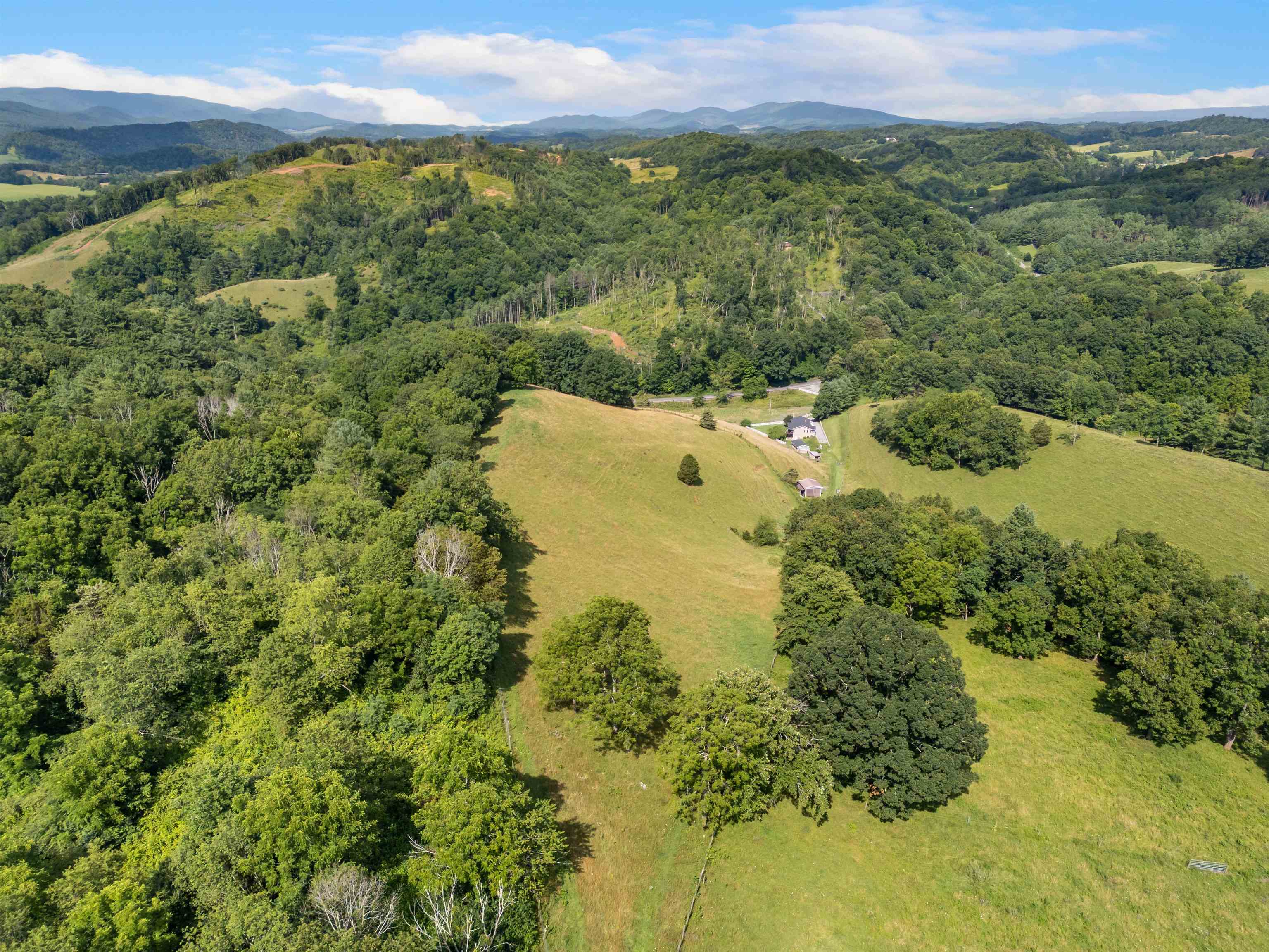 5896 Grayson Turnpike Crockett VA 24323