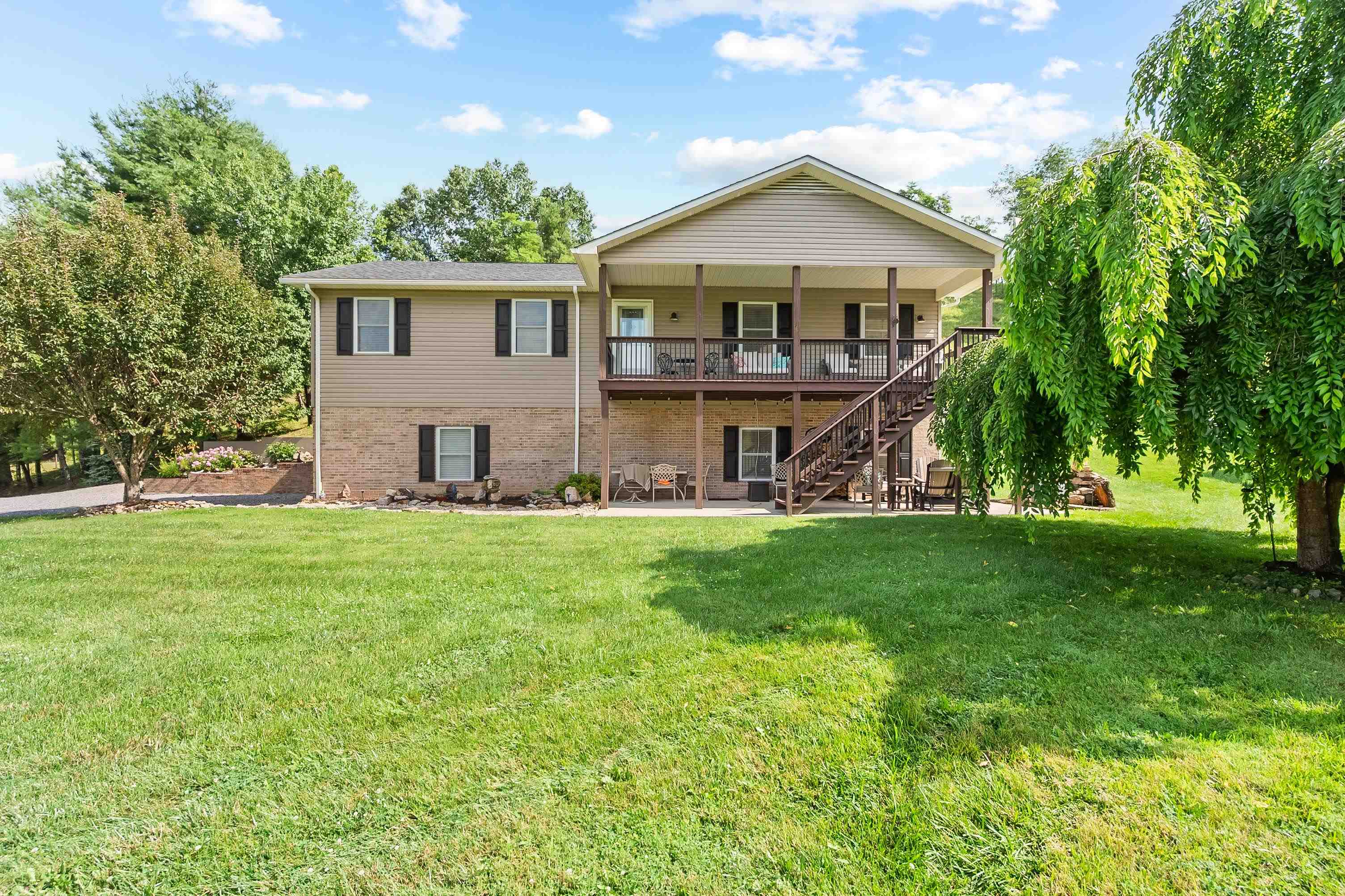 5896 Grayson Turnpike Crockett VA 24323