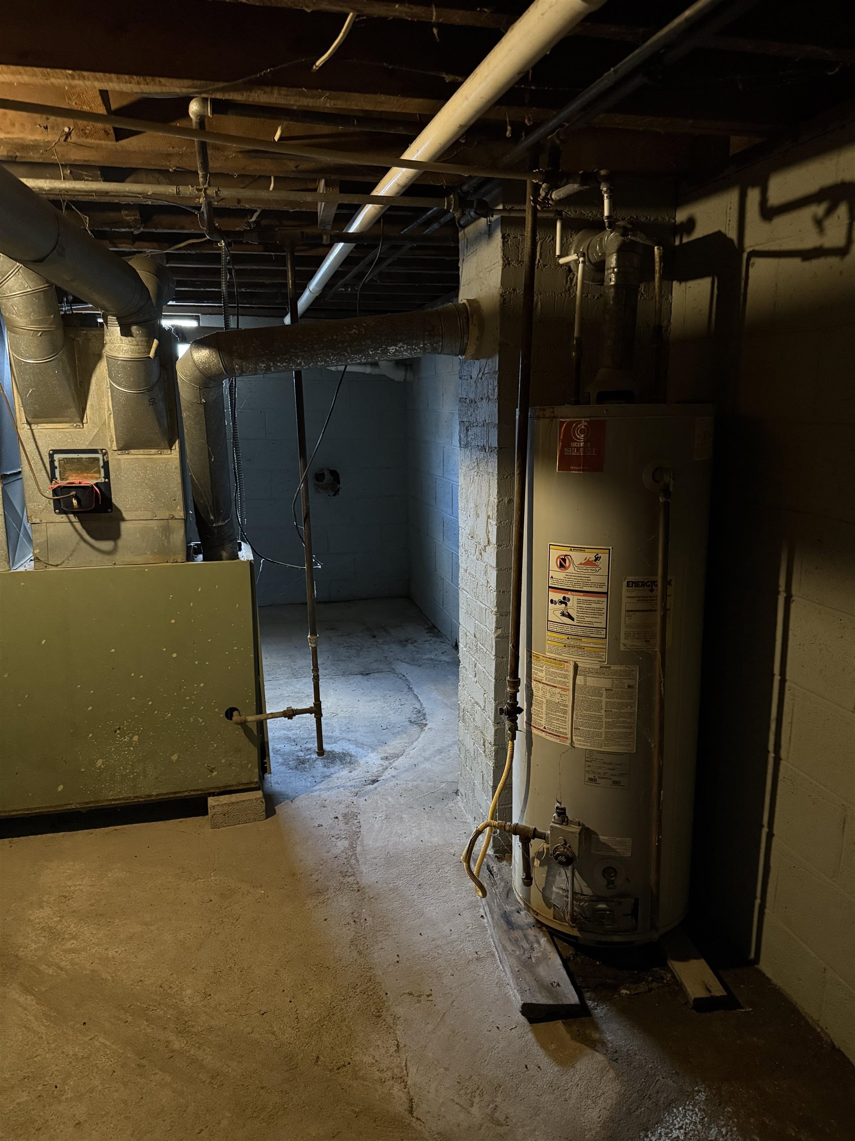 293 Clendennin Road Narrows VA 24124