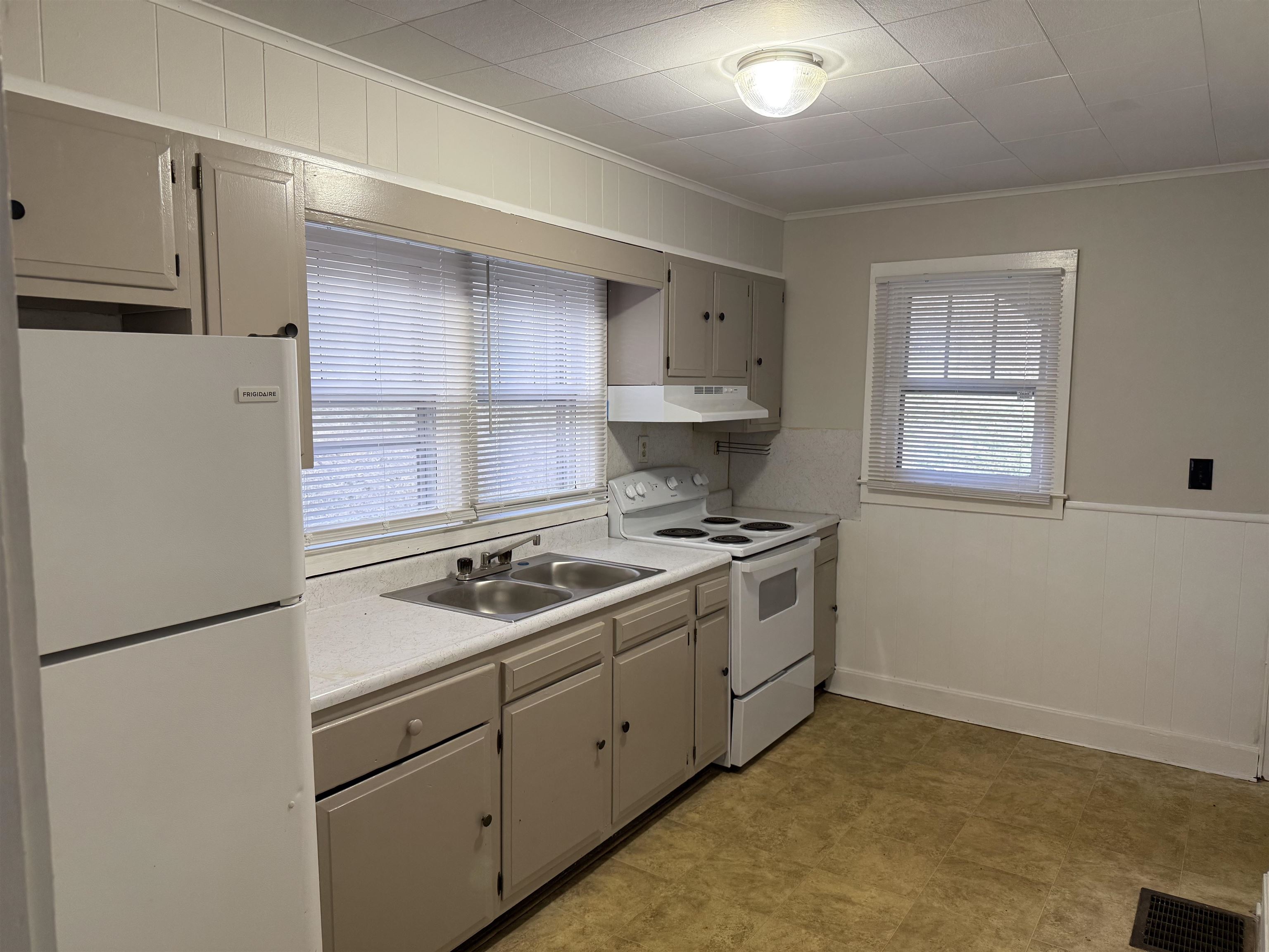 293 Clendennin Road Narrows VA 24124