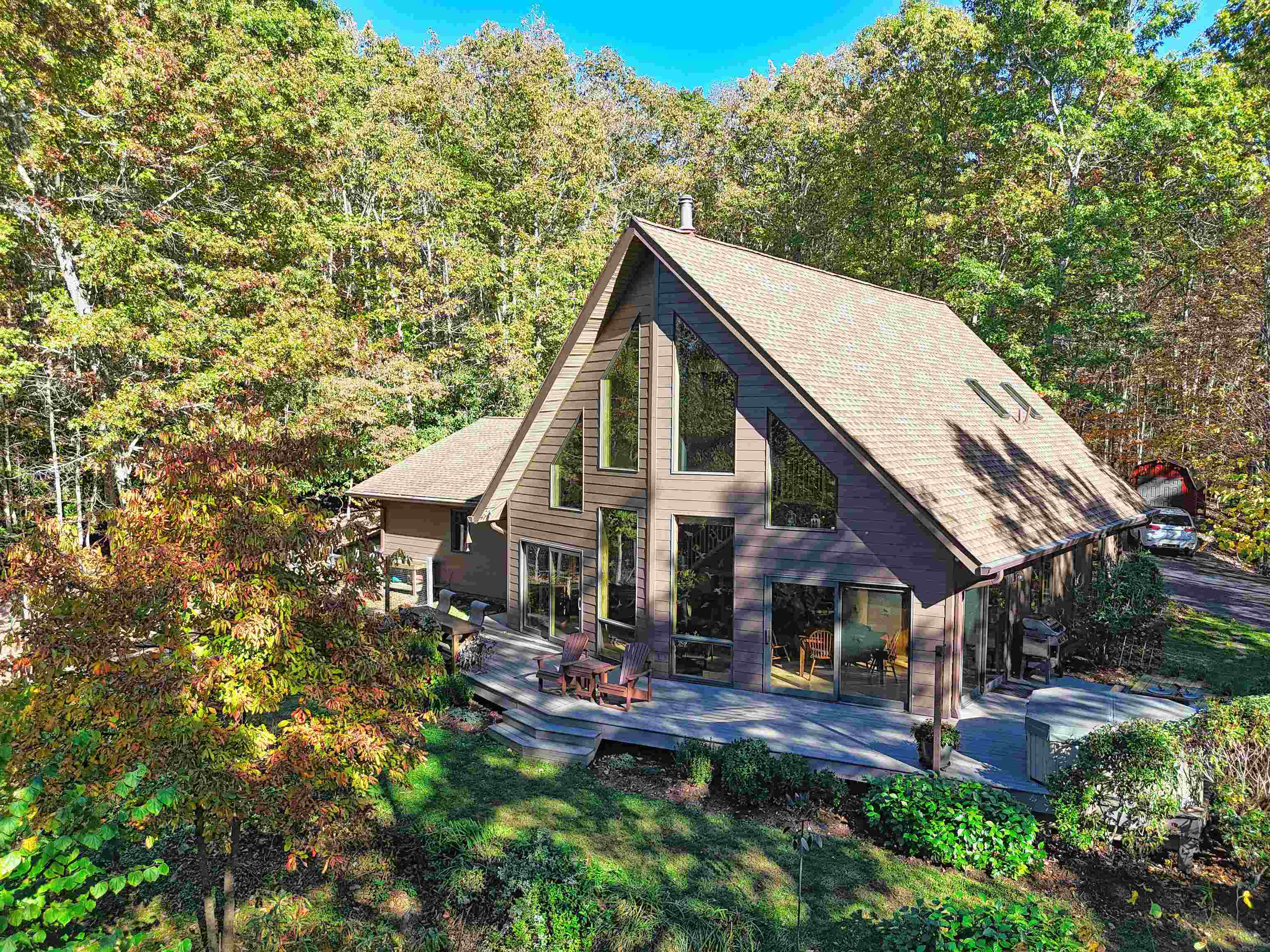 2054 Duncans Chapel Road NW Willis VA 24380