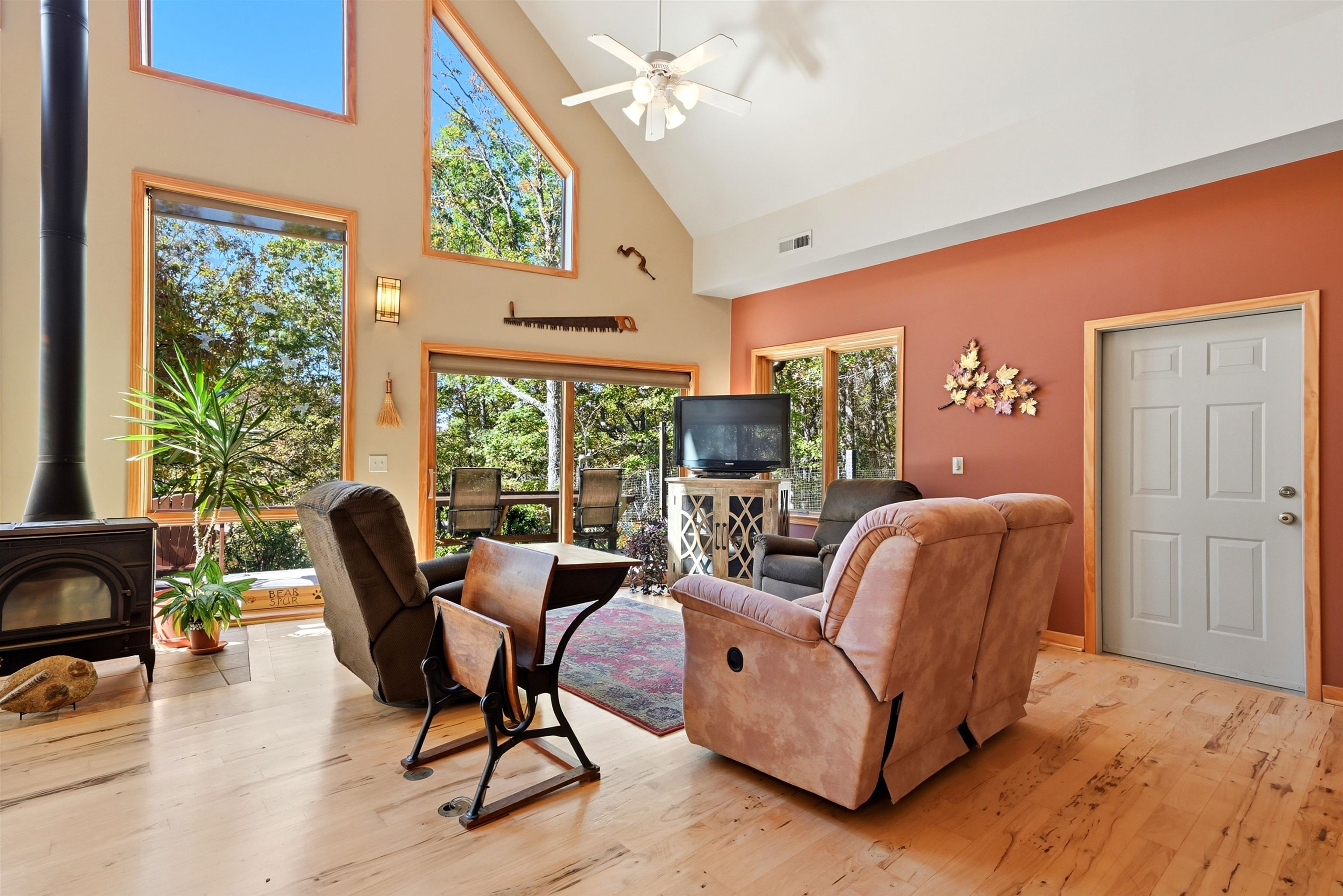 2054 Duncans Chapel Road NW Willis VA 24380