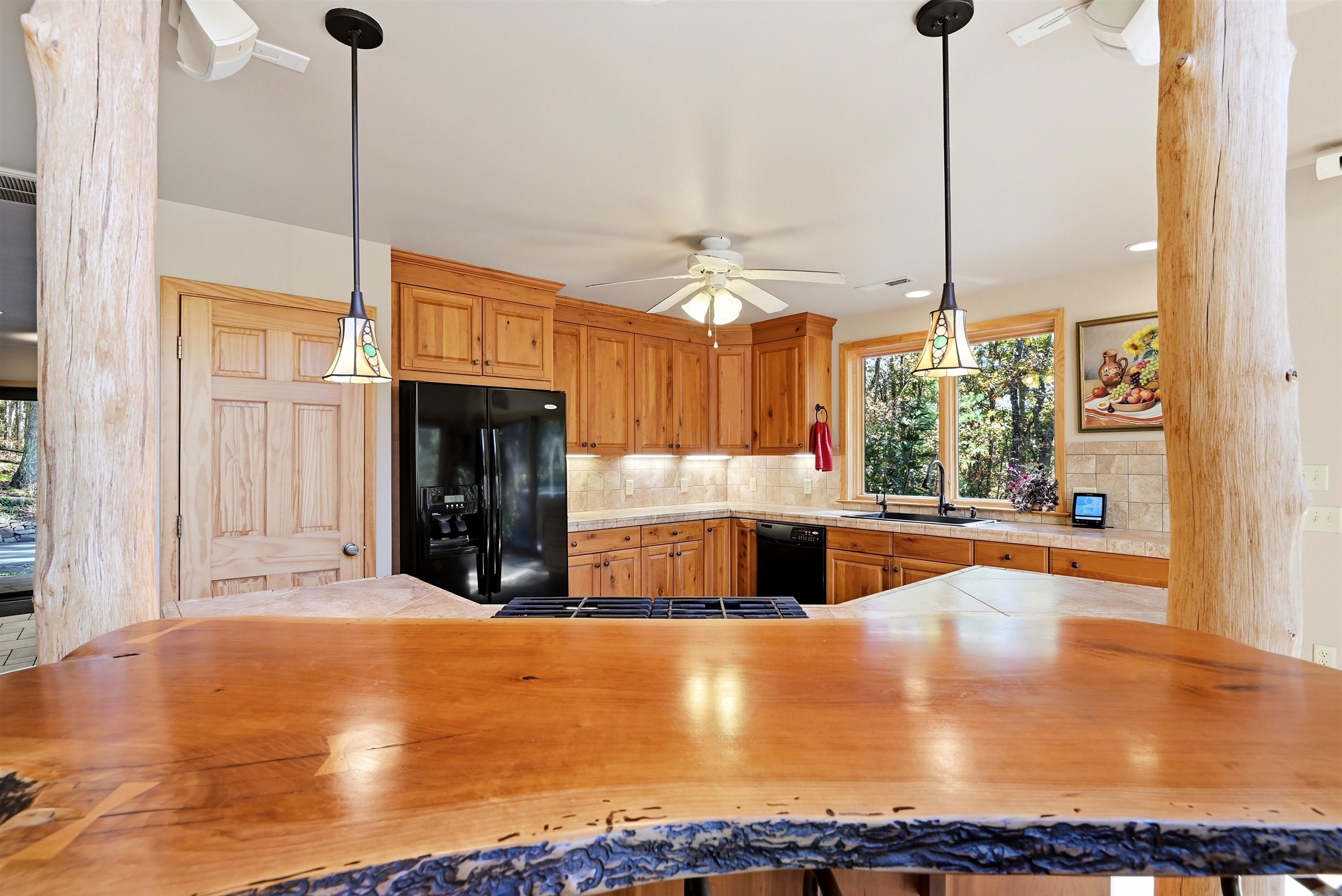 2054 Duncans Chapel Road NW Willis VA 24380