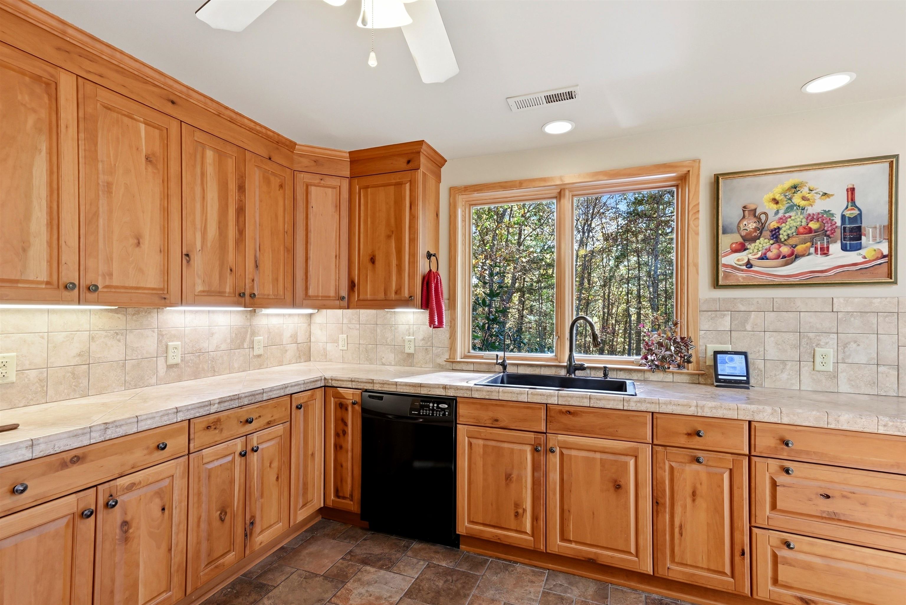 2054 Duncans Chapel Road NW Willis VA 24380