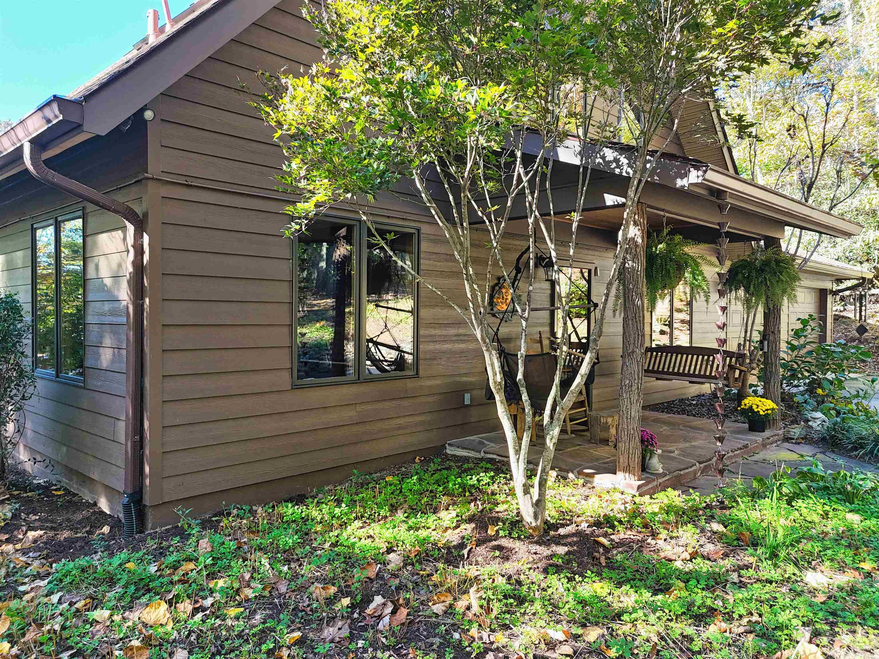 2054 Duncans Chapel Road NW Willis VA 24380