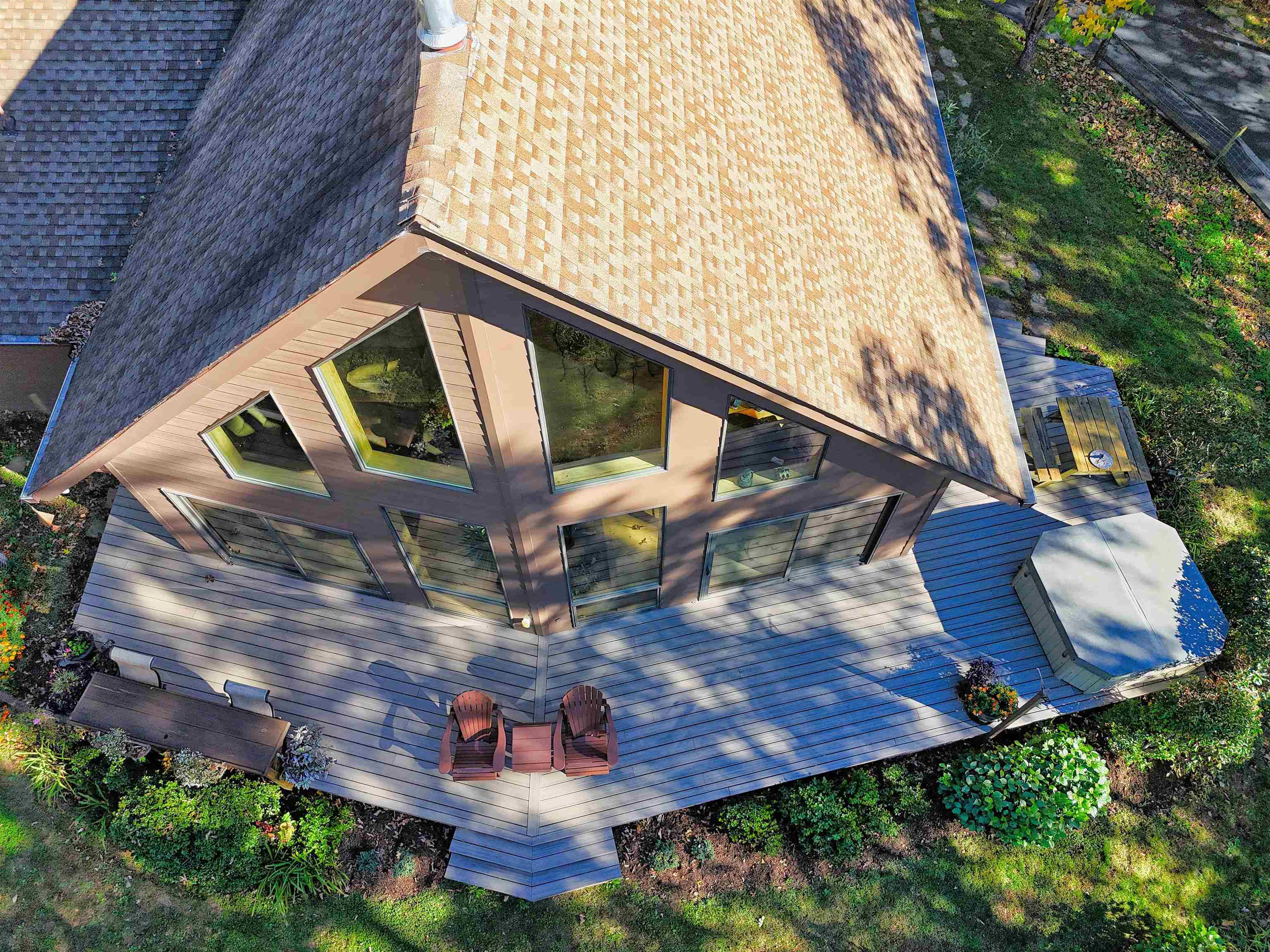 2054 Duncans Chapel Road NW Willis VA 24380