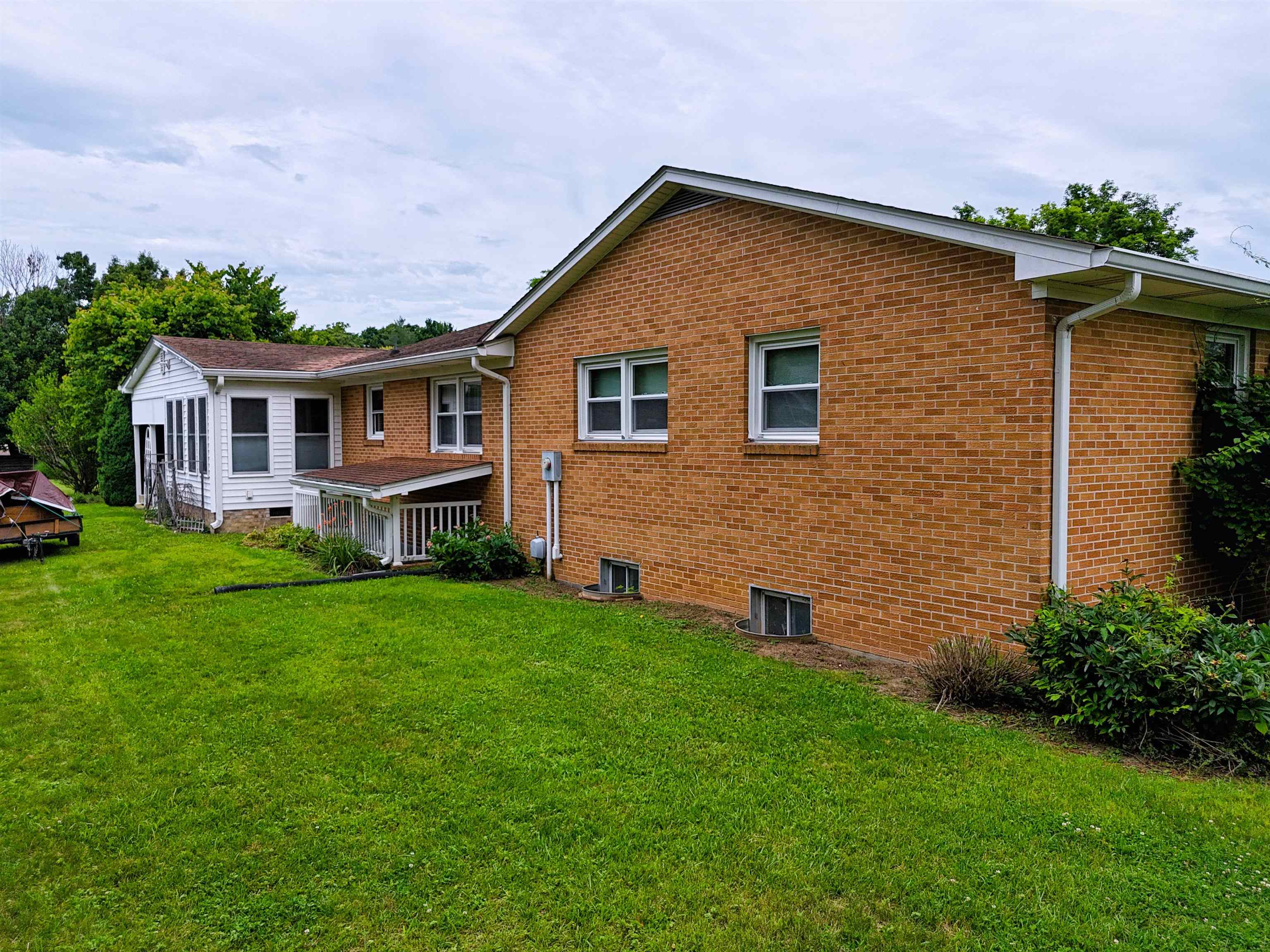2001 9th Street Radford VA 24141