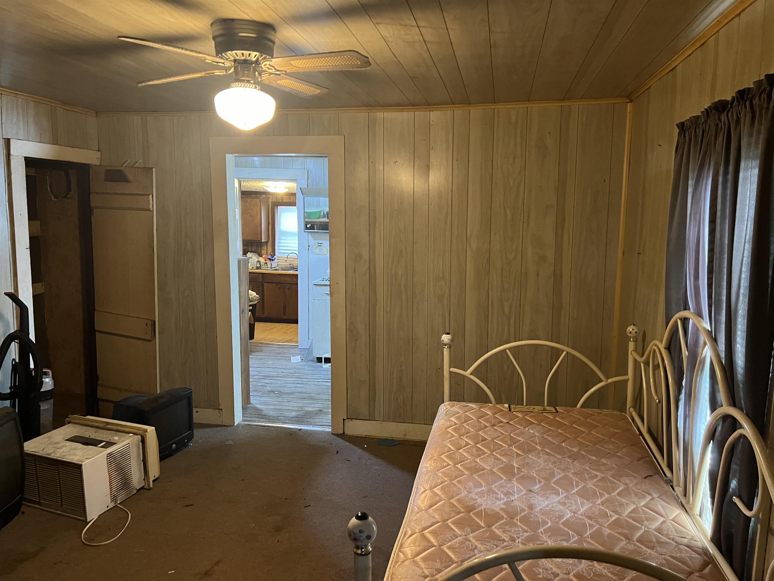 1970 Snider Lane Pulaski VA 24301