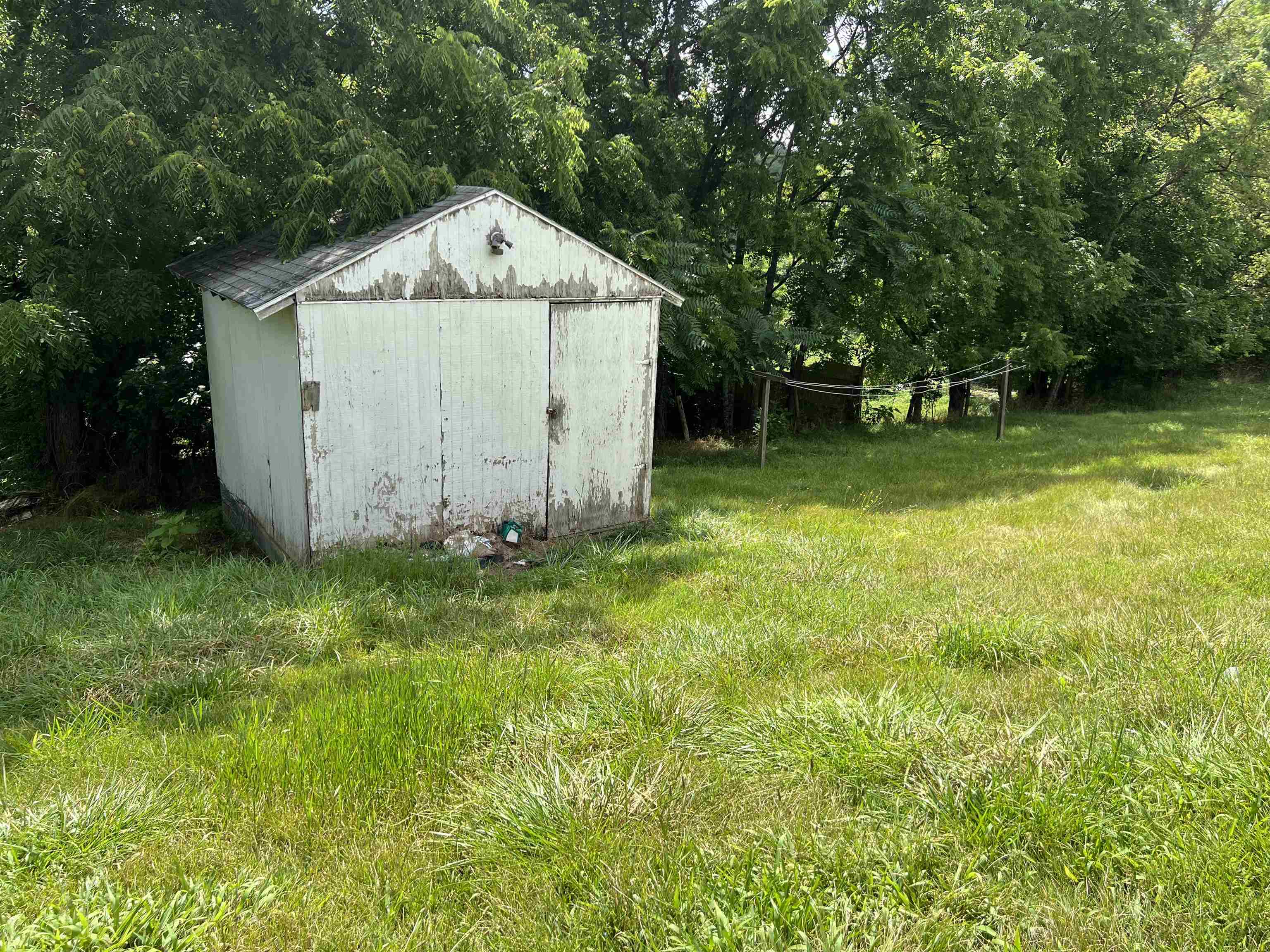 1970 Snider Lane Pulaski VA 24301