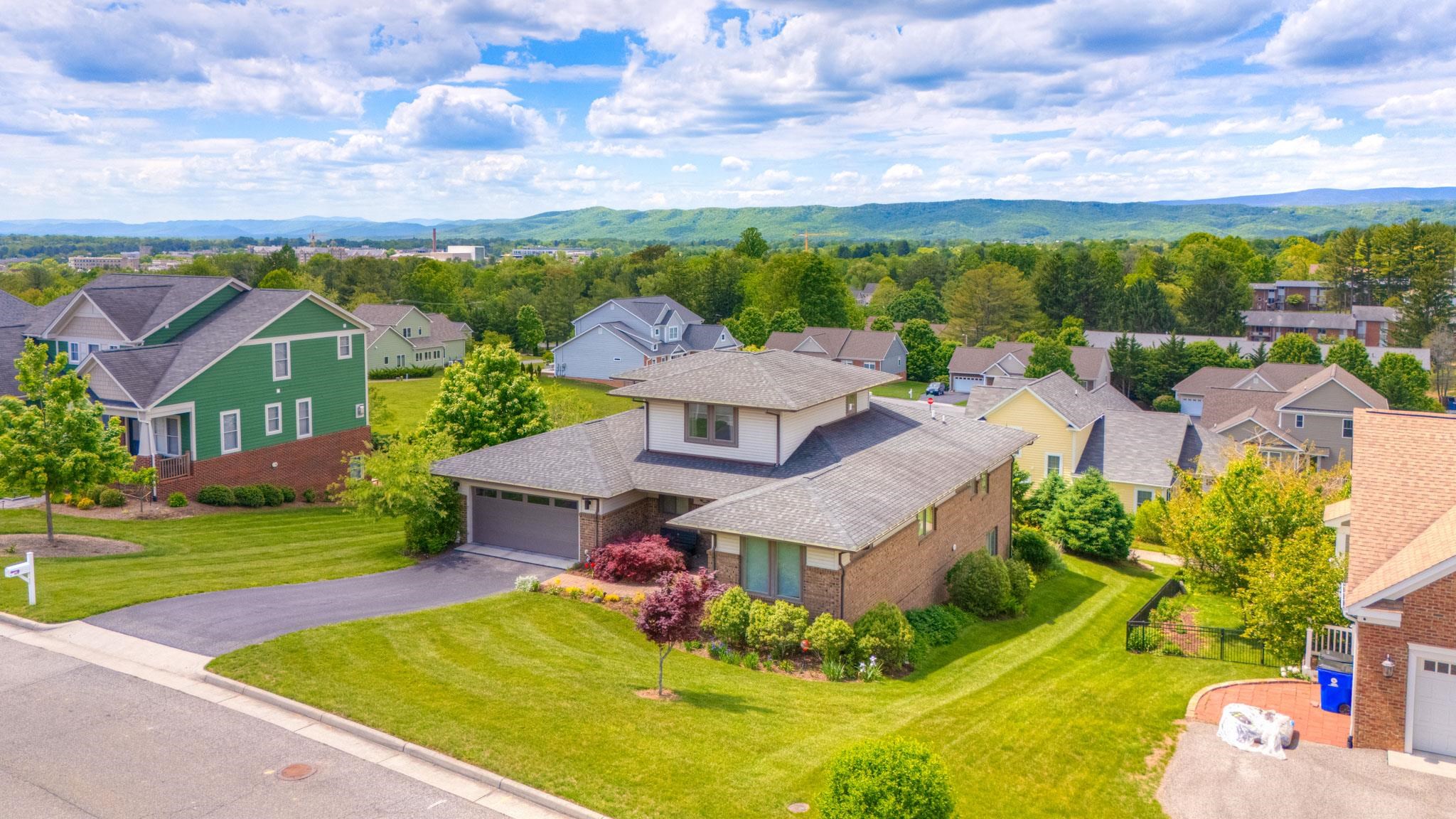 609 Kelly Lane Blacksburg VA 24060