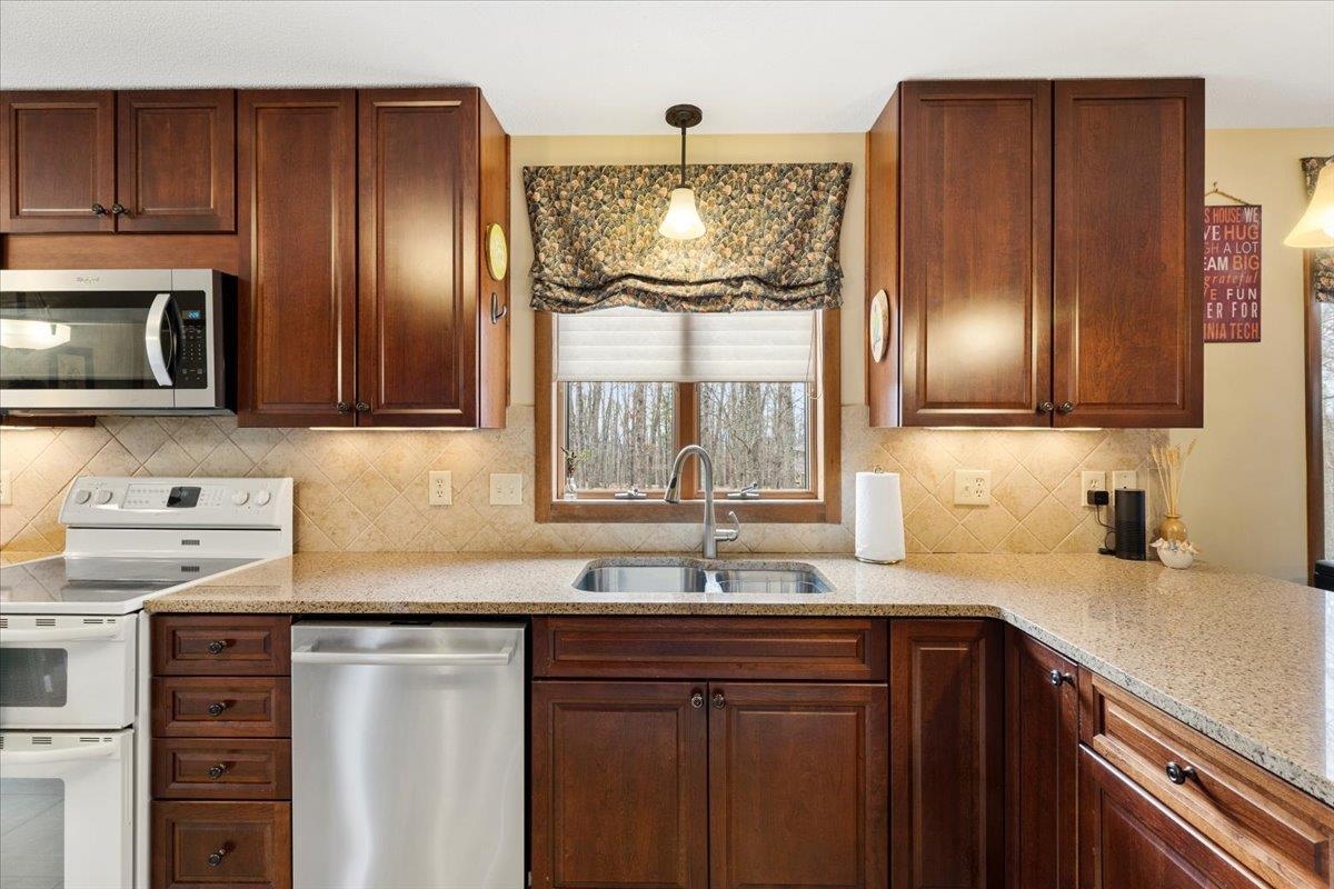 1634 Smithfield Drive Blacksburg VA 24060