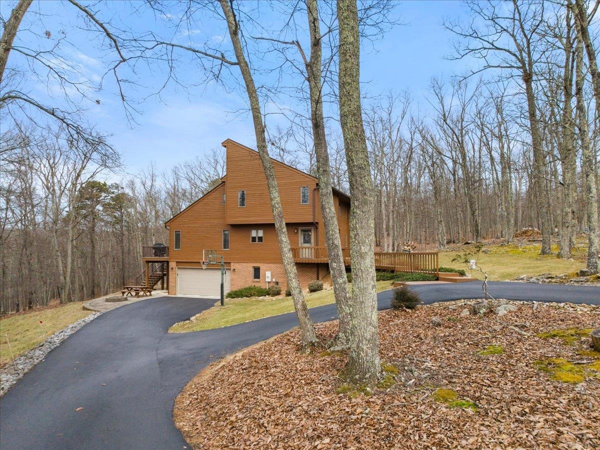 1634 Smithfield Drive Blacksburg VA 24060