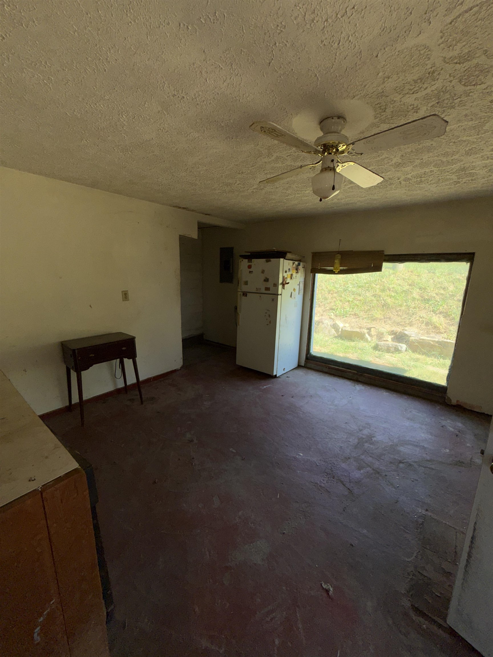 5594 Thornspring Church Road Dublin VA 24084