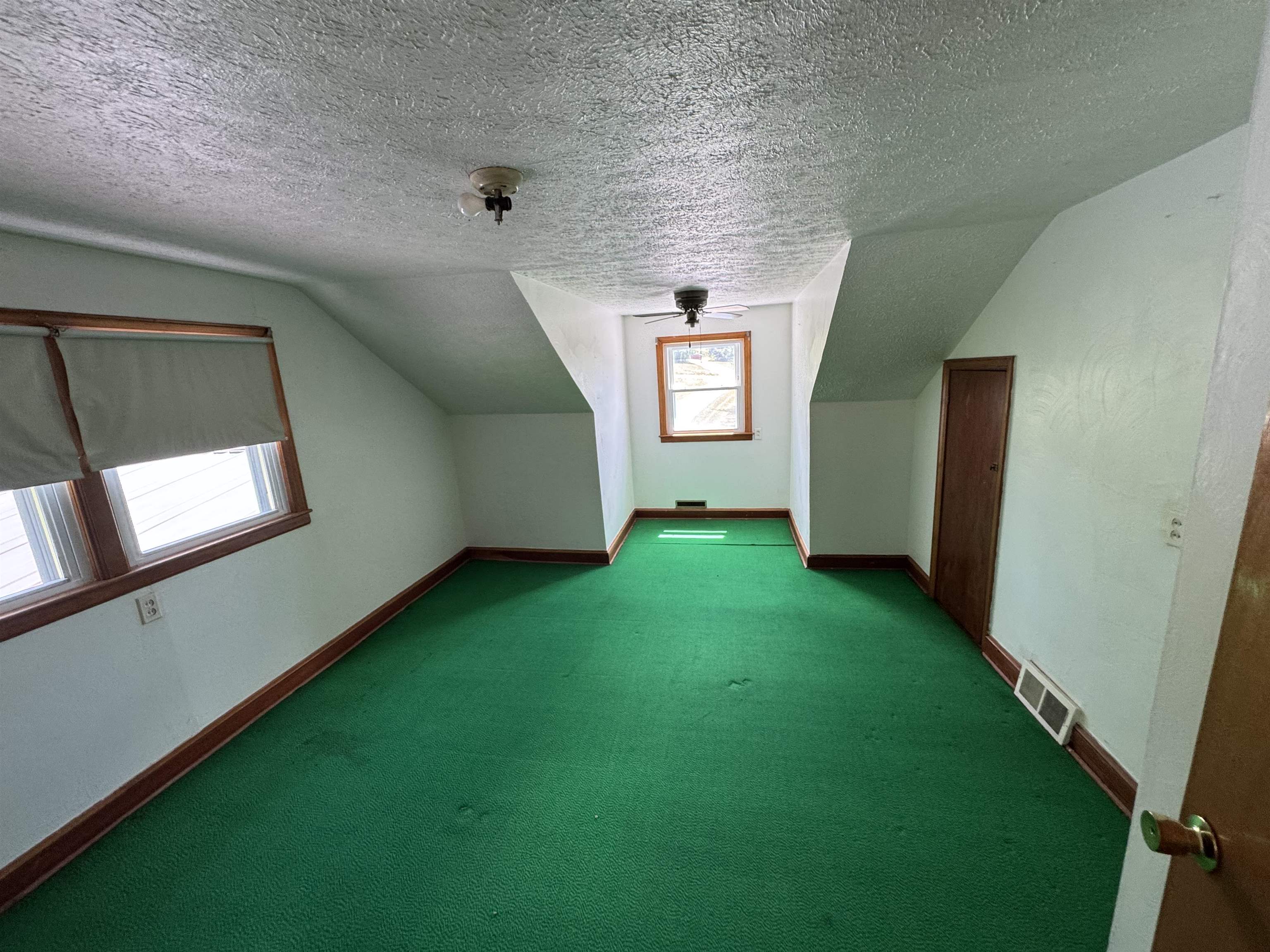 328 Mountain Drive Pearisburg VA 24134