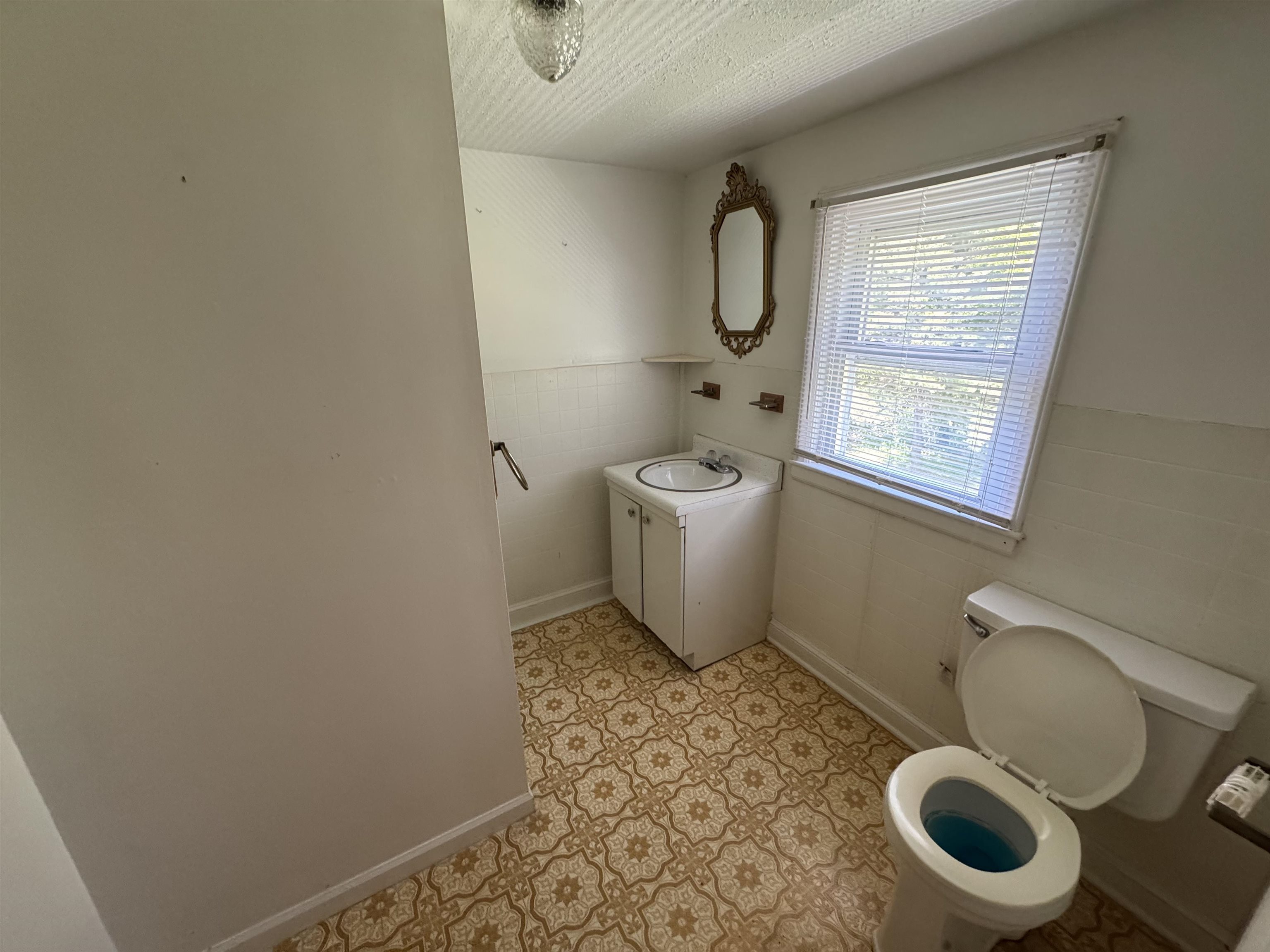328 Mountain Drive Pearisburg VA 24134