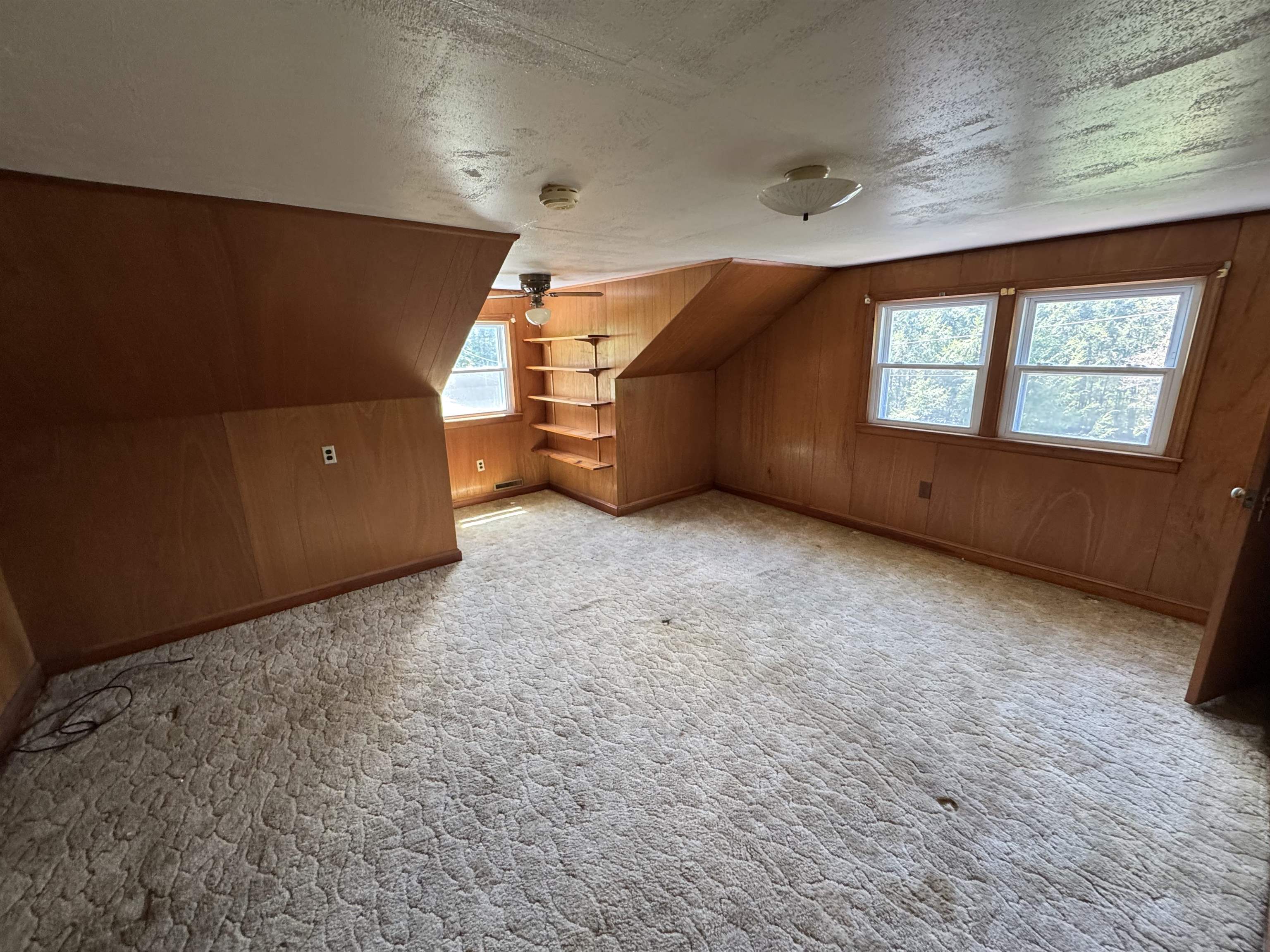 328 Mountain Drive Pearisburg VA 24134