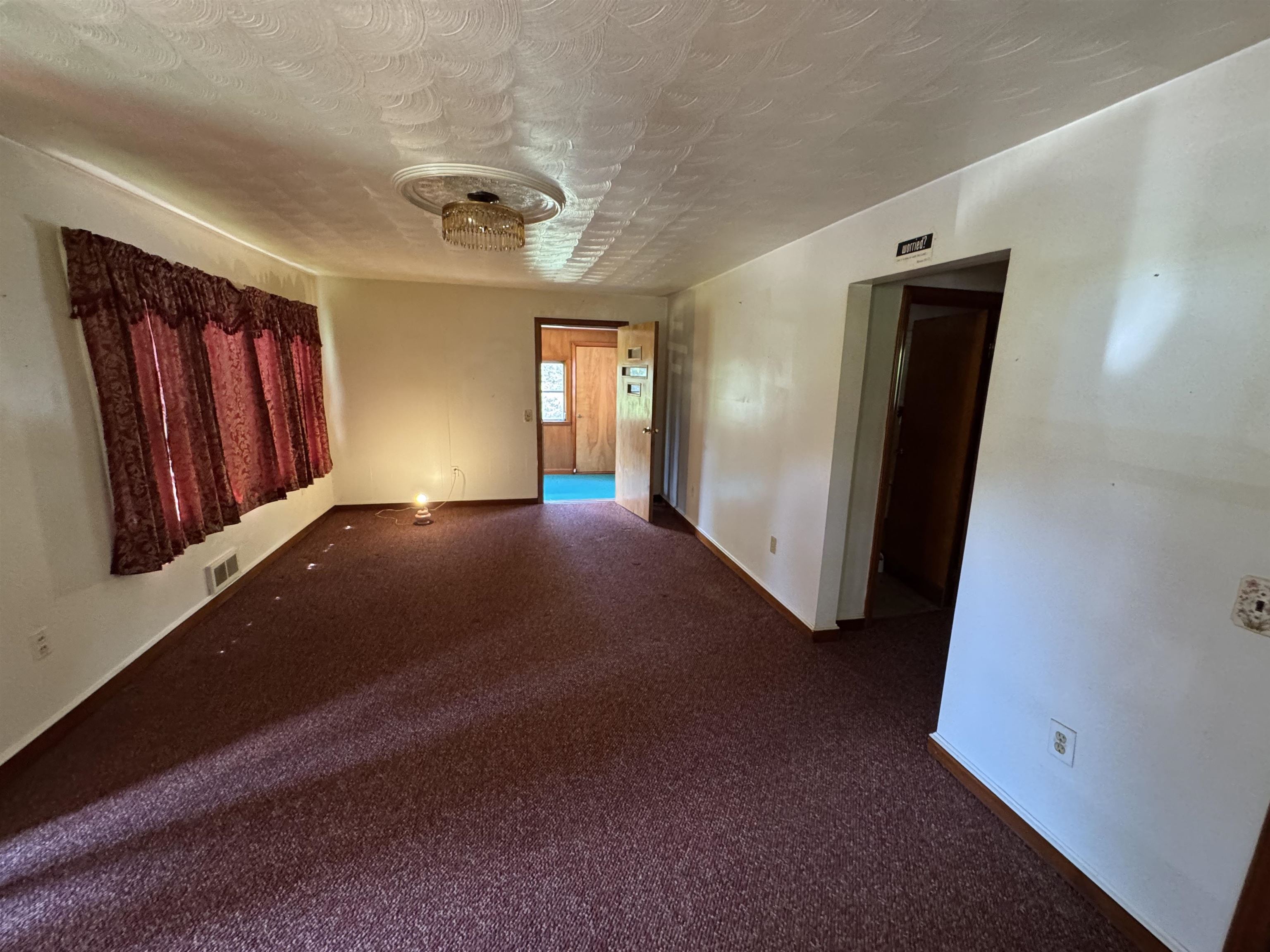 328 Mountain Drive Pearisburg VA 24134